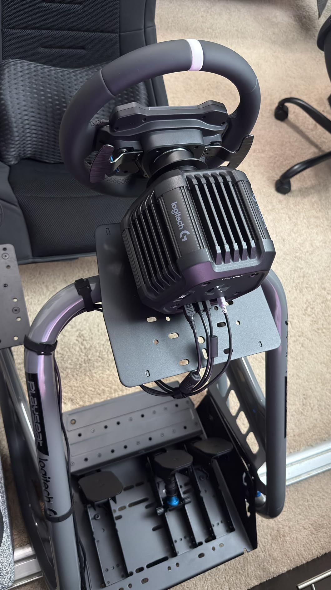 Playseat Trophy - Logitech G Editon | Direct Drive Sim Racing Cockpit customer photo 2