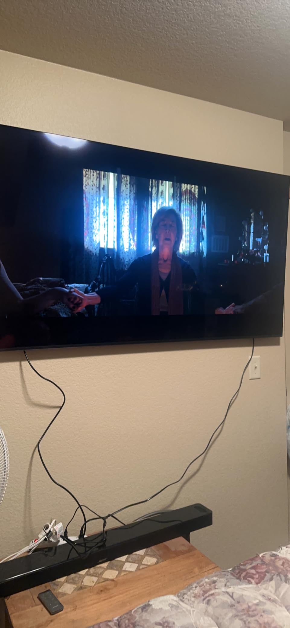 Sony OLED 77 inch BRAVIA XR A80L Series 4K Ultra HD TV: Smart Google TV with Dolby Vision HDR and Exclusive Gaming Features for The PlayStation® 5 XR77A80L- 2023 Model,Black customer photo 2