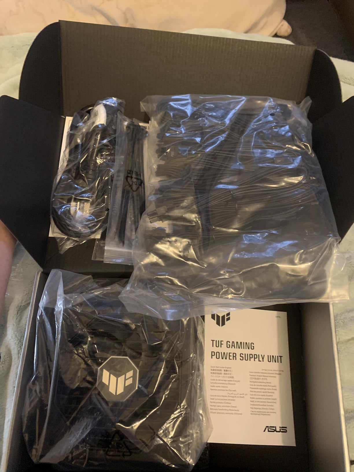 ASUS TUF Gaming 850W Gold (850 Watt, ATX 3.1 Compatible, Fully Modular Power Supply, 80+ Gold, Military-Grade Components, Dual Ball Bearing, Axial-tech Fan, PCB Coating, 10 Year Warranty) customer photo 2