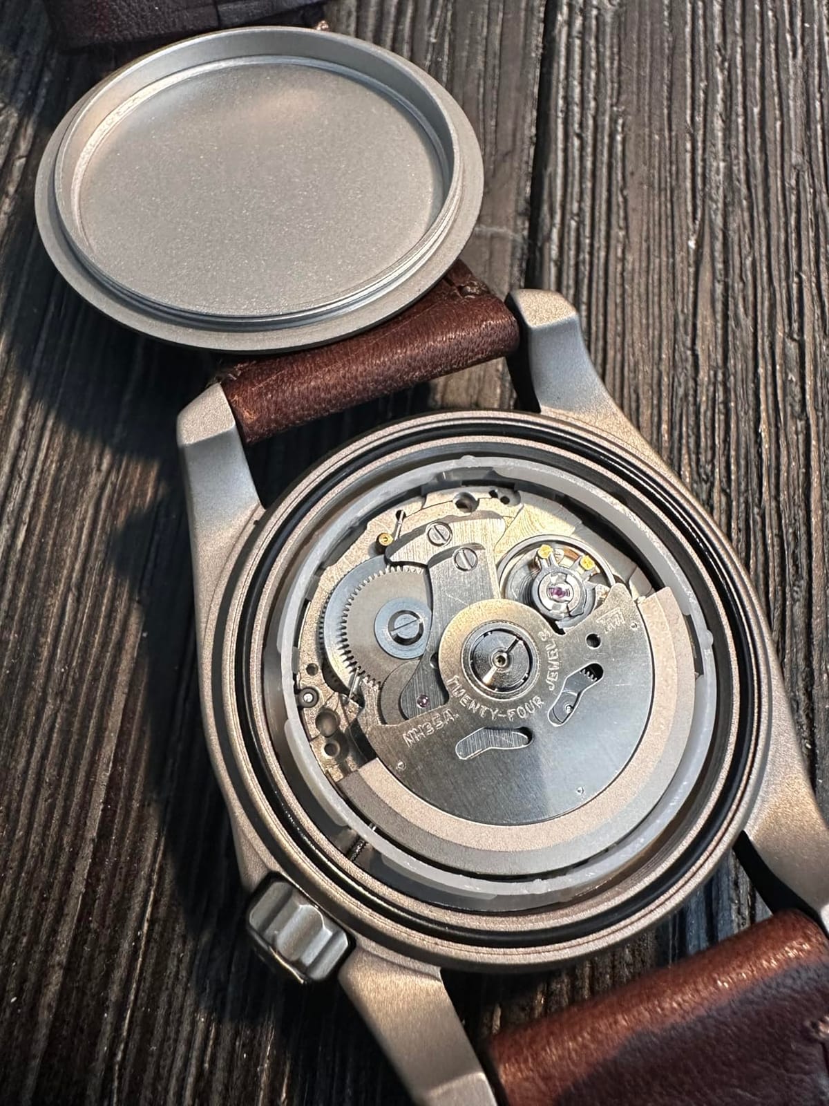 BODERRY Men's Watch Titanium Automatic Field Watch 40mm Military Watch Day Date Function 100M Waterproof with Nylon Strap Japanese Mechanical Movement & Screw Down Crown—Voyager customer photo 1