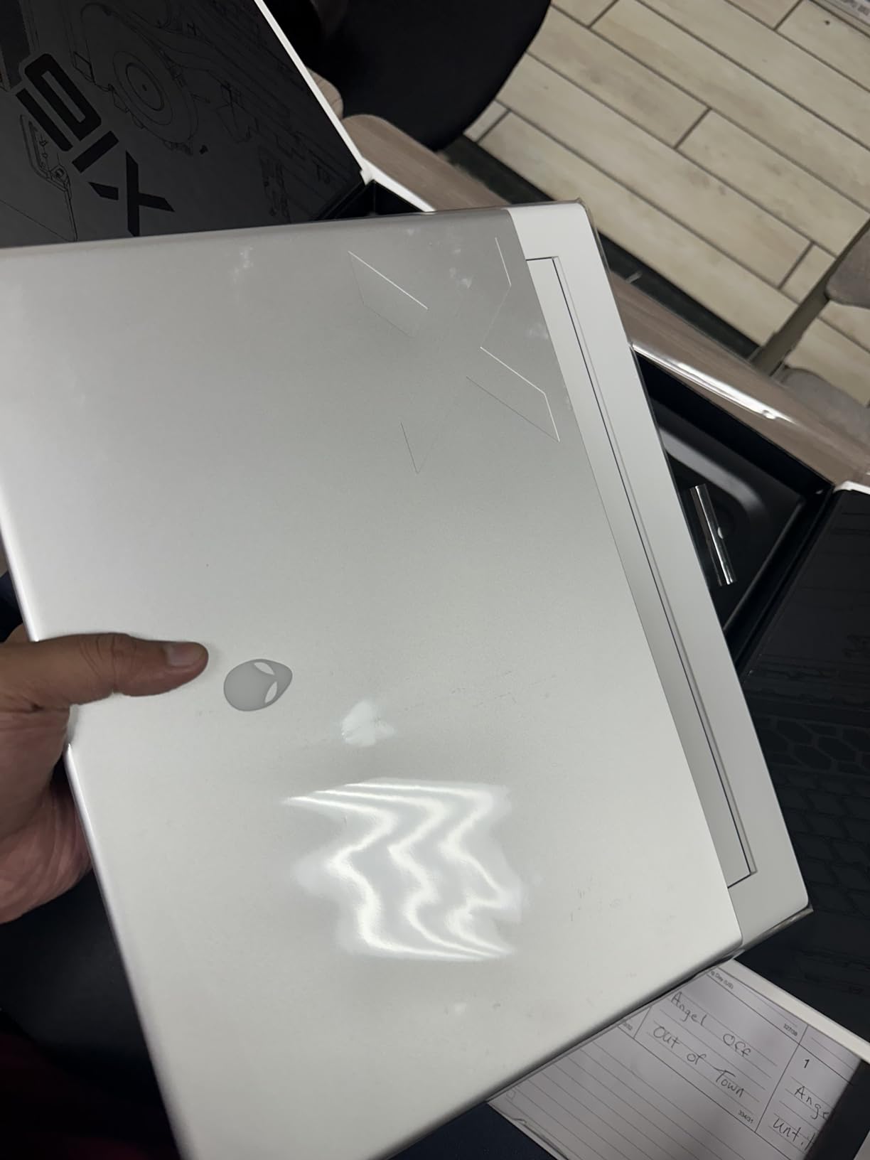 Alienware X16 R1 Gaming Laptop - 16-inch QHD+ 240Hz 3ms Display, Core i9-13900HK, 32GB LPDDR5 RAM, 1TB SSD, NVIDIA GeForce RTX 4080 12GB GDDR6, Windows 11 Home, Premium Support - Lunar Silver customer photo 1