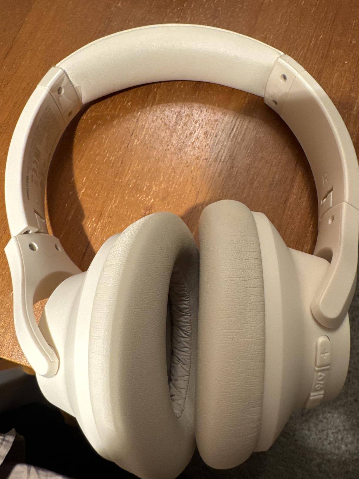 Soundcore by Anker Q20i Hybrid Active Noise Cancelling Headphones, Blue customer photo 2