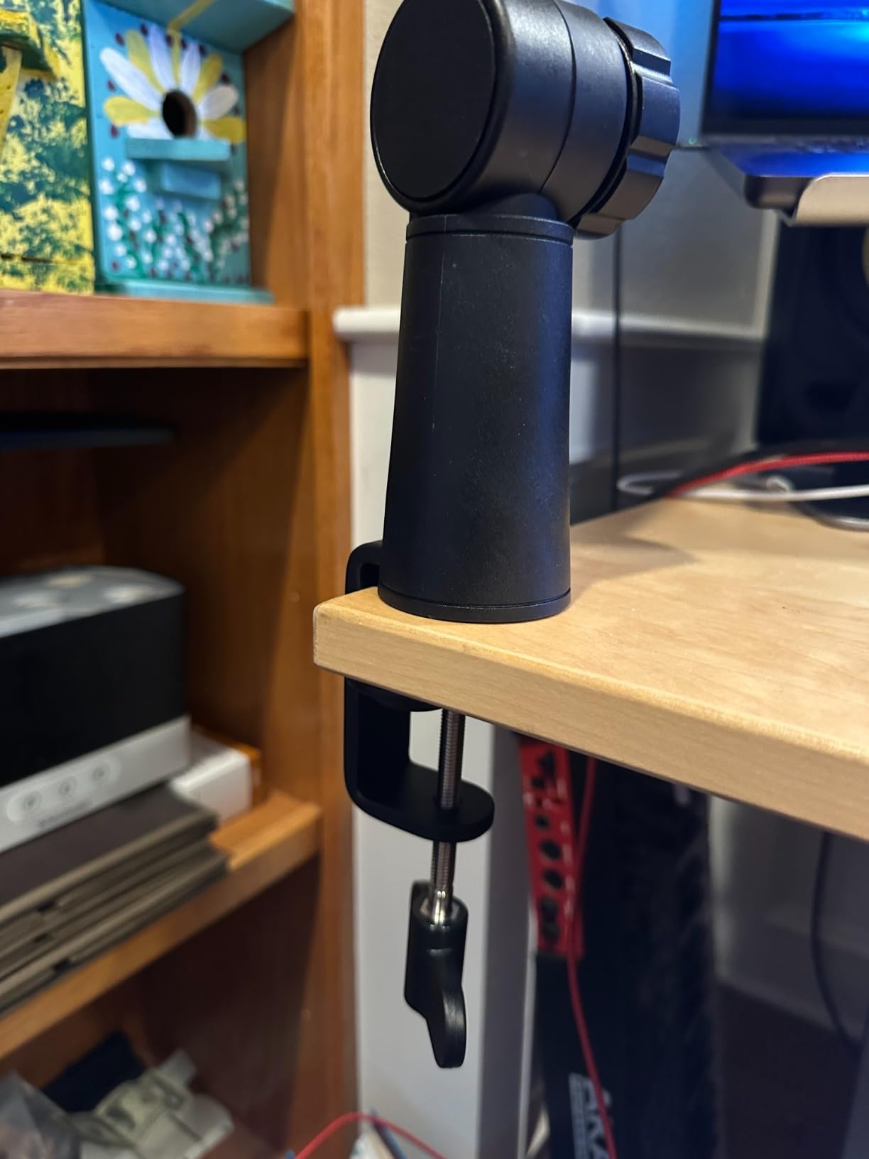 Shure by Gator Deluxe Broadcast Desktop Mic Boom Arm (SH-BROADCAST1) customer photo 2