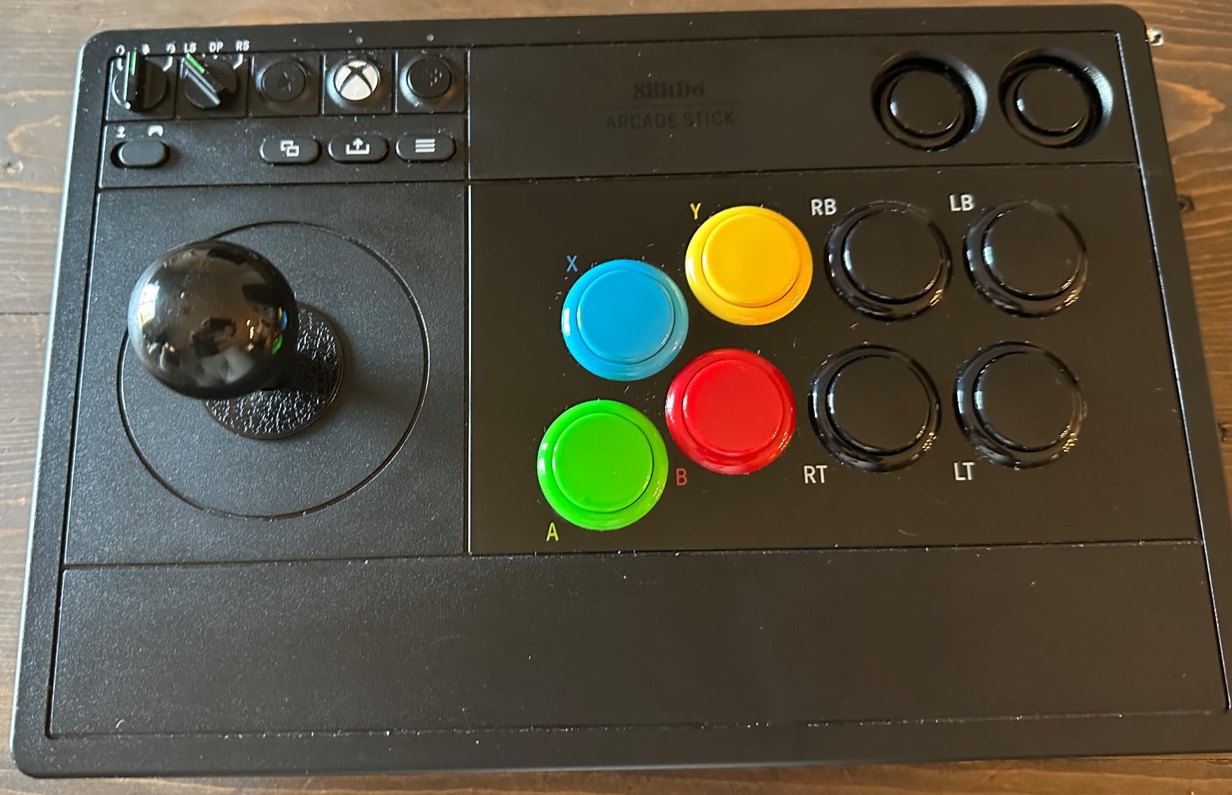 8Bitdo Arcade Stick for Xbox Series X|S, Xbox One and Windows 10, Arcade Fight Stick with 3.5mm Audio Jack - Officially Licensed (Black) customer photo 2