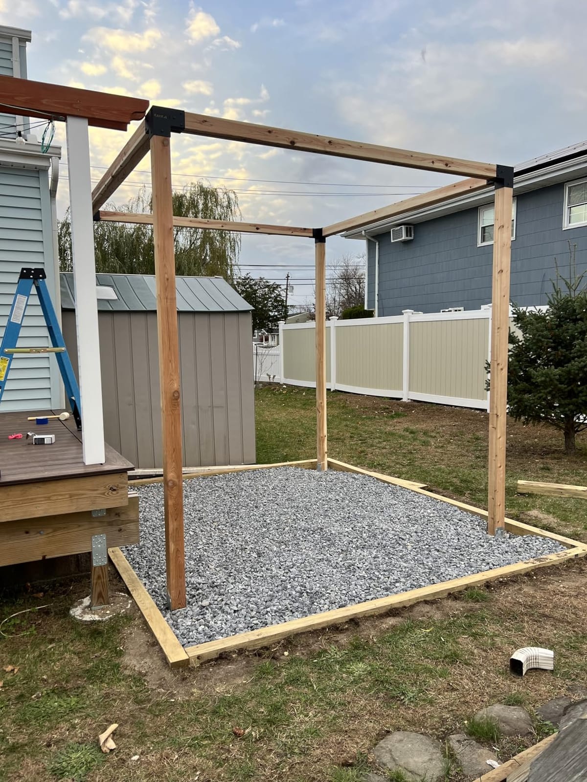 Pergola Brackets Kit for 4x4 Wood Beams, 3.58'' x 3.58'', 4 Pack customer photo 1
