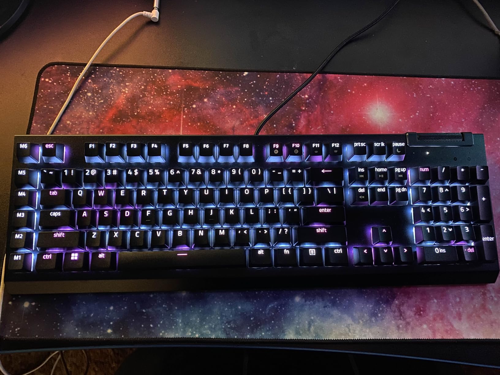 Razer BlackWidow V4 X Mechanical Gaming Keyboard, Yellow Switches, Black customer photo 1