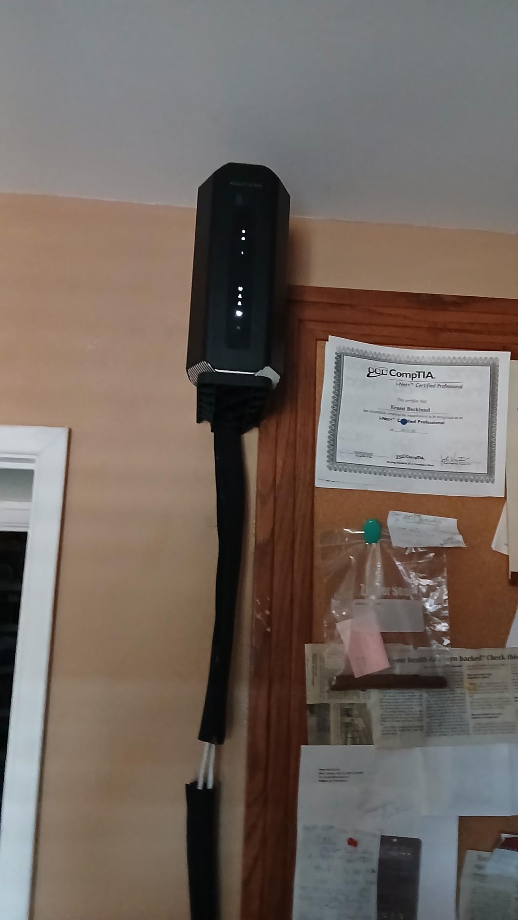 NETGEAR Nighthawk Tri-Band WiFi 7 Router (RS700S) - Router Only- BE19000 Wireless Speed (up to 19 Gbps) – 10 Gig Internet Port - Covers up to 3,500 sq. ft. – 1-Year Armor & Free Expert Help customer photo 2