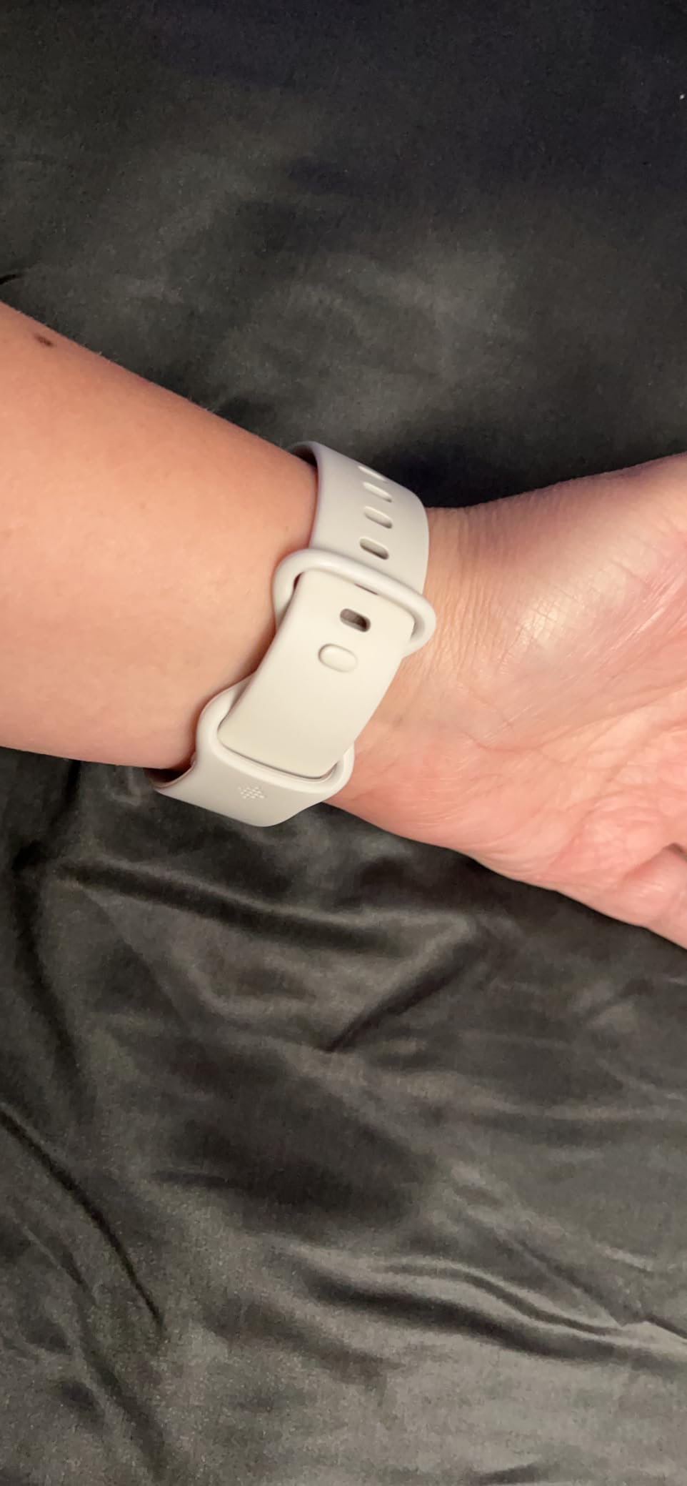 Google Fitbit Charge 6 - Fitness Tracker - Gold/Coral customer photo 2