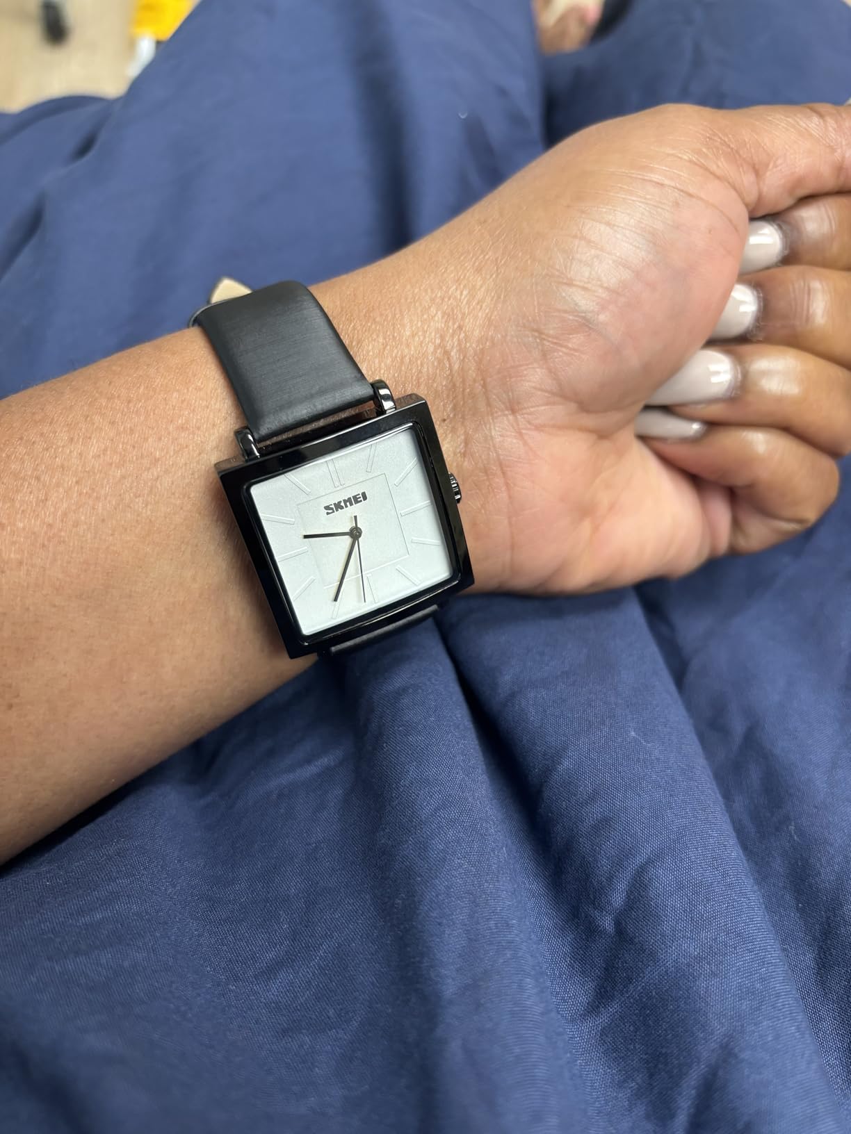 Women's Waterproof Leather Watch - Quartz Wrist Watch for Small Wrists, Thin Design customer photo 1