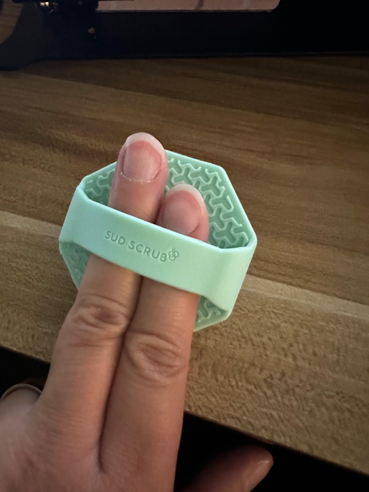 Sud Scrub® Antimicrobial Silicone Face Scrubber, 1 Pack, Gentle Face Exfoliator for Sensitive Skin, Eco Friendly Facial Cleansing Brush, Exfoliating Face Brush for Men and Women (Mint) customer photo 2