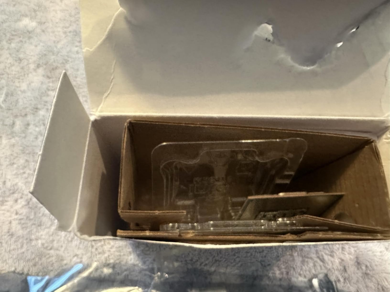 Intel® Core™ i9-14900KF Desktop Processor 24 cores (8 P-cores + 16 E-cores) up to 6.0 GHz customer photo 2