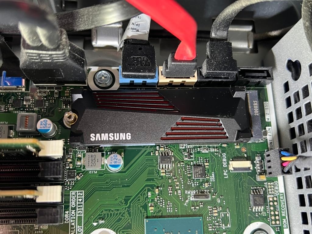 Samsung SSD 990 PRO with Heatsink 4TB, NVMe M.2, Up to 7,450MB/s customer photo 2