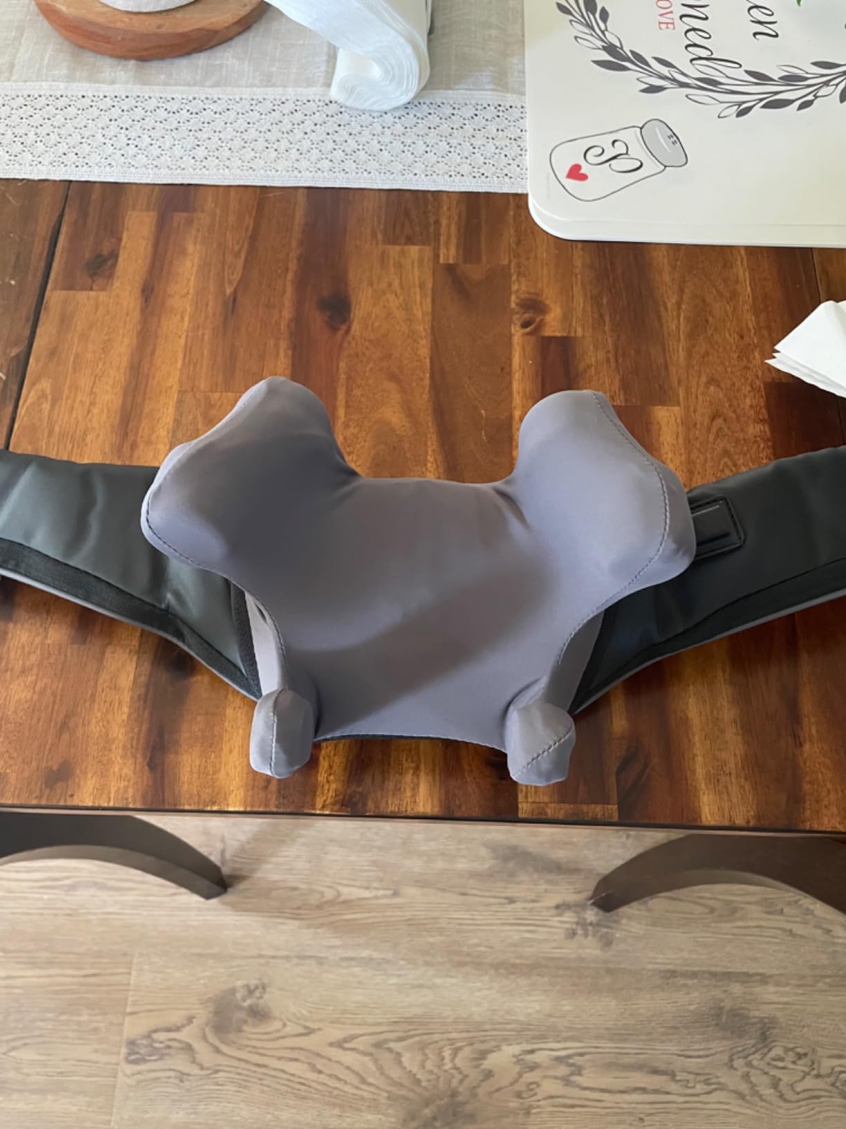Cordless 4D Shiatsu Neck & Shoulder Massager with Heat, Home Office Travel customer photo 1
