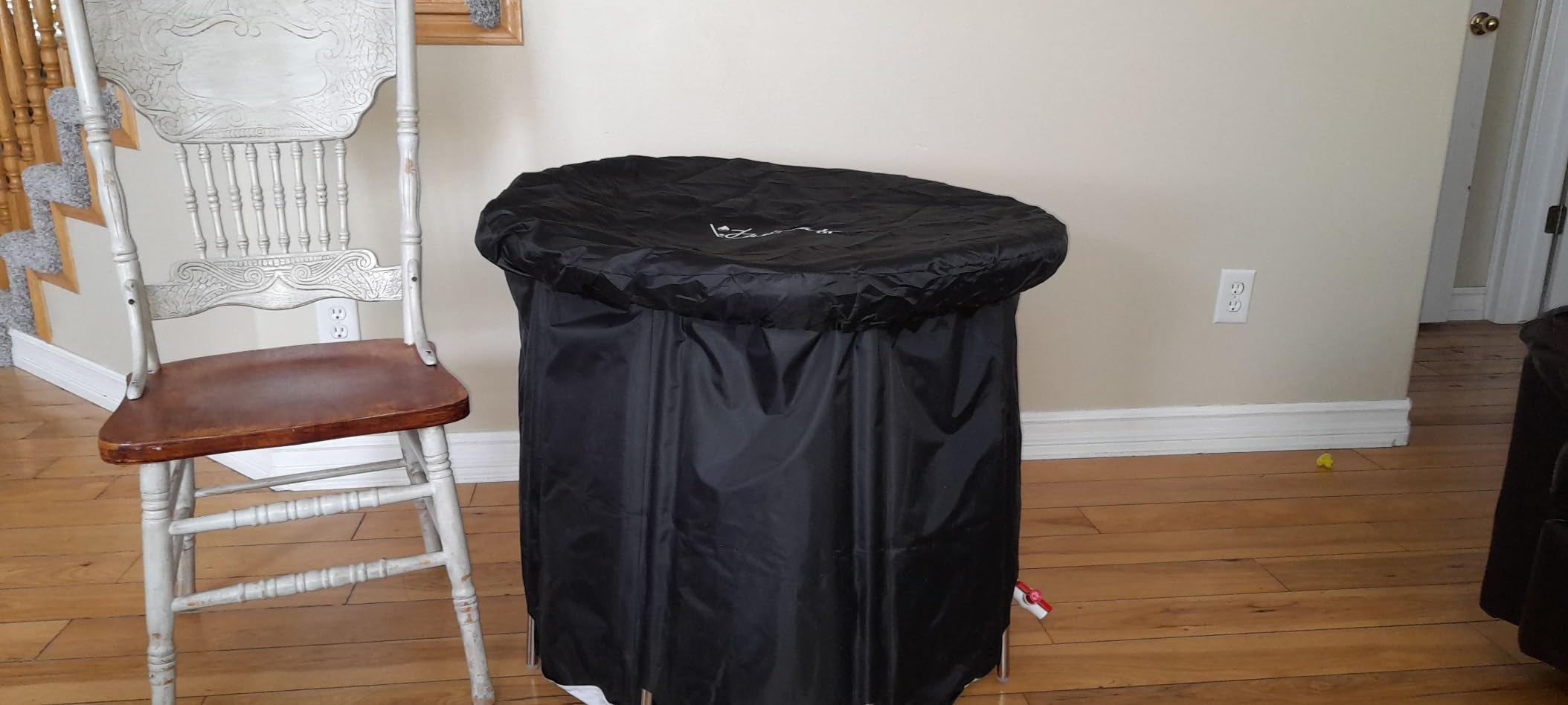 Bubplay Ice Bath Cold Plunge Tub with Cover for Indoor Outdoor for Recovery, Cold Water Therapy, Athletes & Adults -105 Gallons, Black, XL customer photo 1
