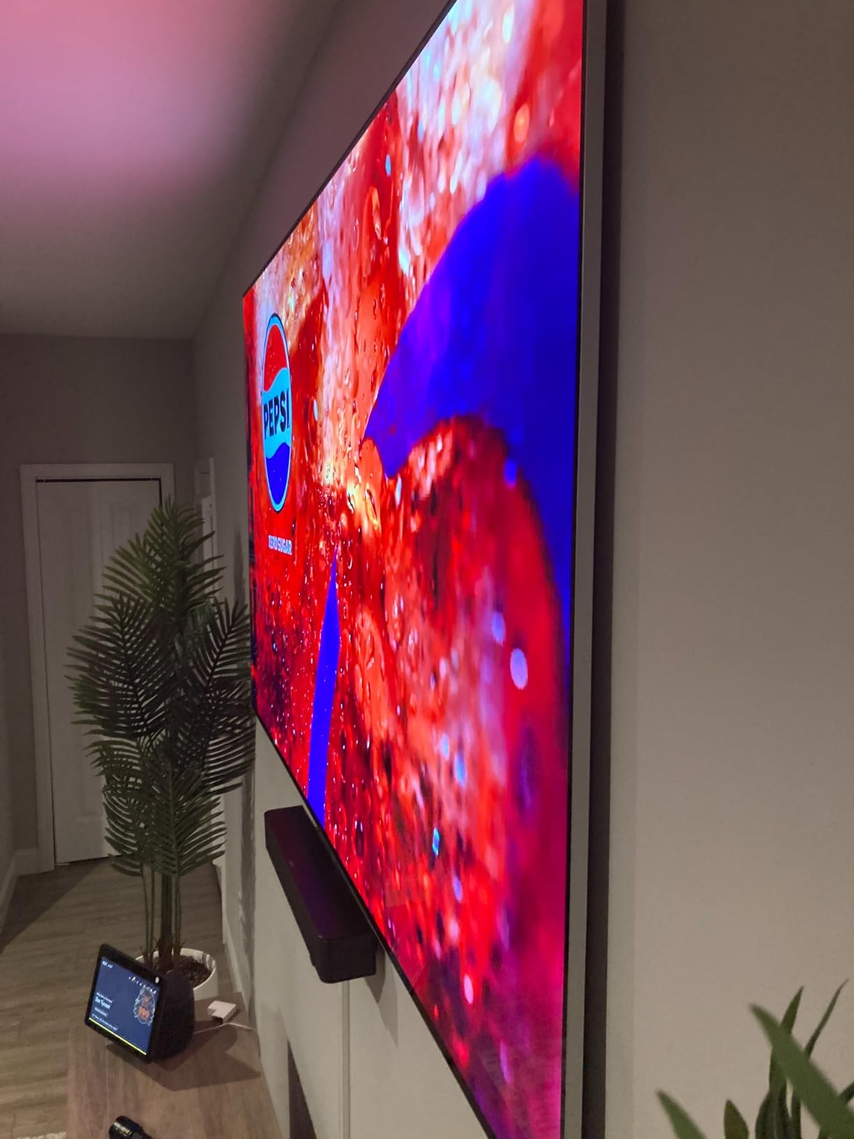 LG 77-Inch Class OLED evo G4 Series Smart TV 4K Processor Flat Screen with Magic Remote AI-Powered with Alexa Built-in (OLED77G4WUA, 2024) customer photo 2