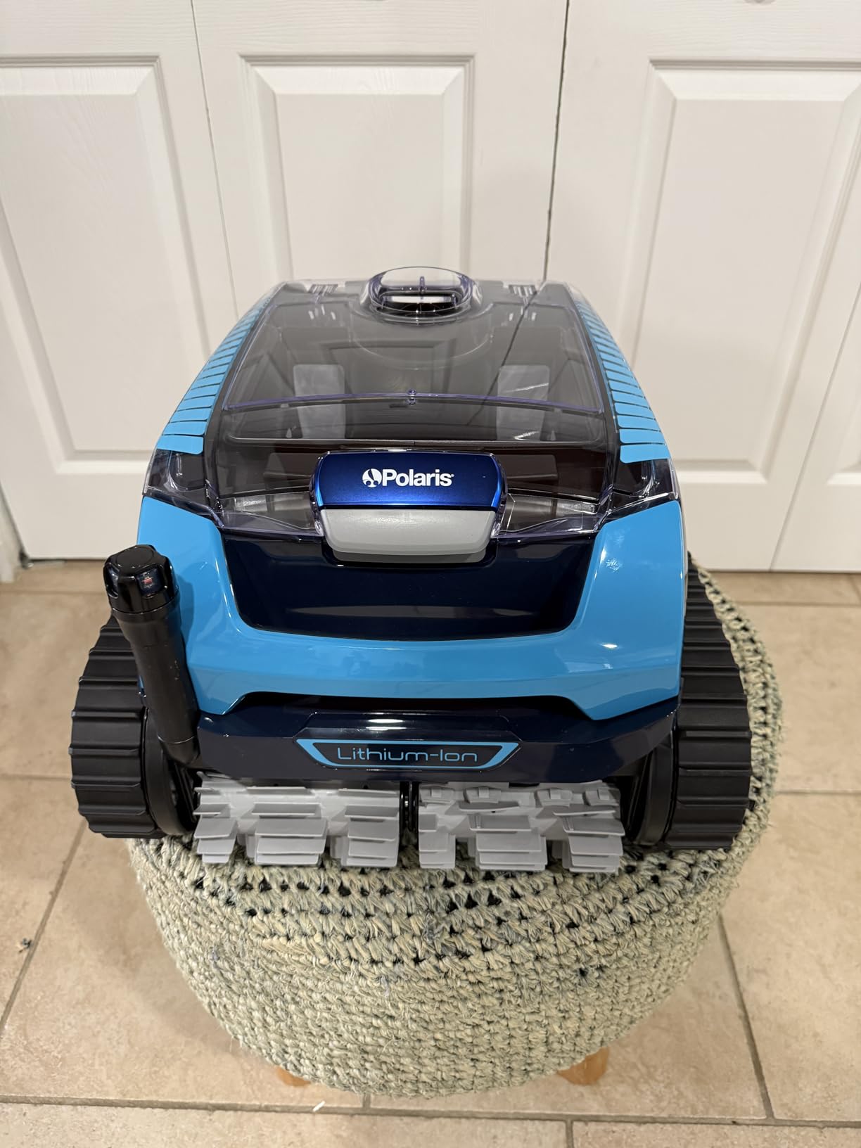 Polaris Freedom Plus Cordless Robotic Pool Cleaner for In-Ground Pools up customer photo 1
