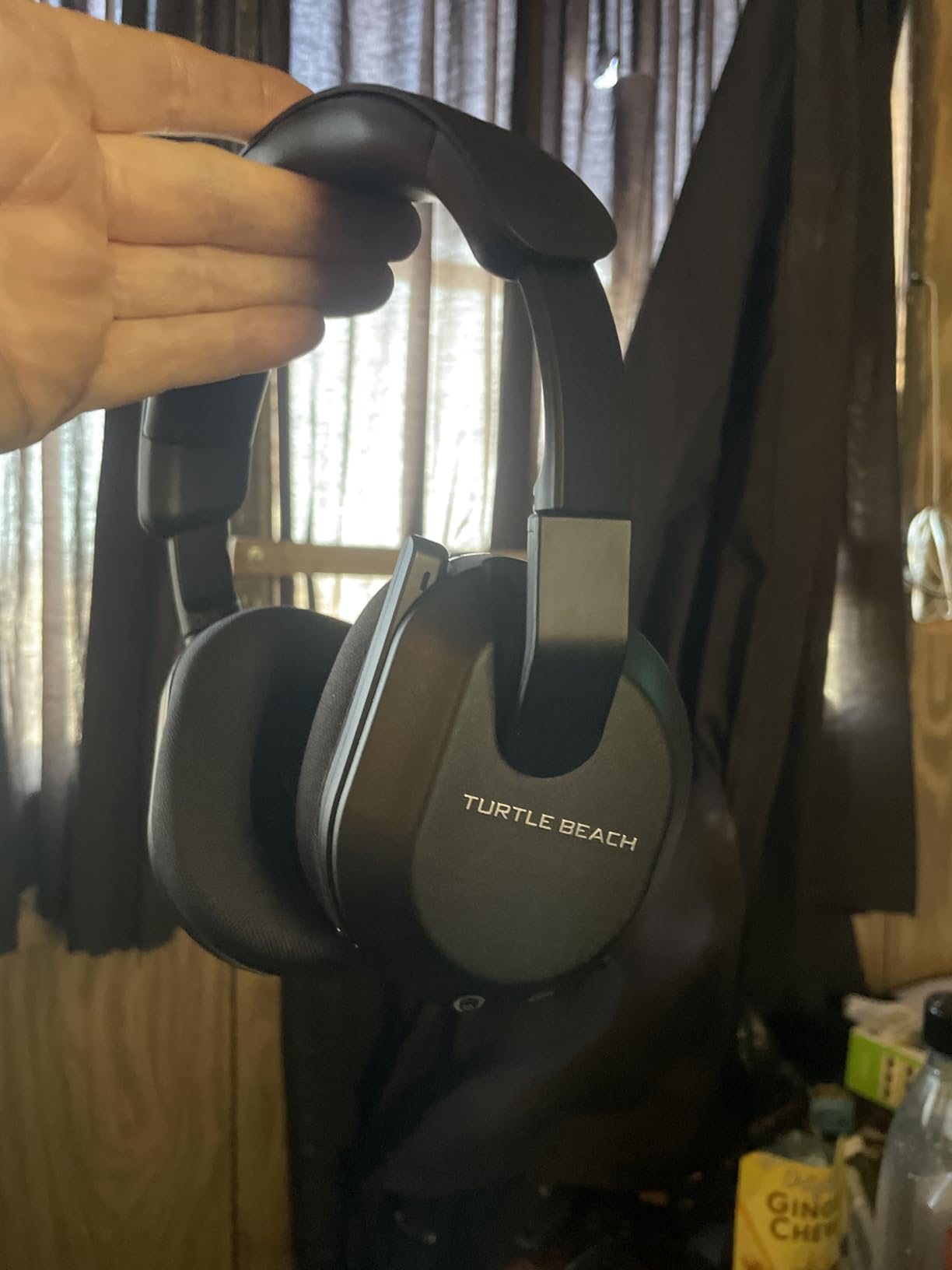 Turtle Beach Stealth 600 Wireless Gaming Headset for Xbox, PS5, PC, Mobile customer photo 2