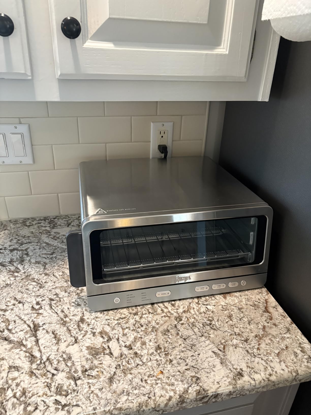 Ninja Flip Toaster Oven & Air Fryer, 8-in-1, Stainless Steel, SP151 customer photo 2