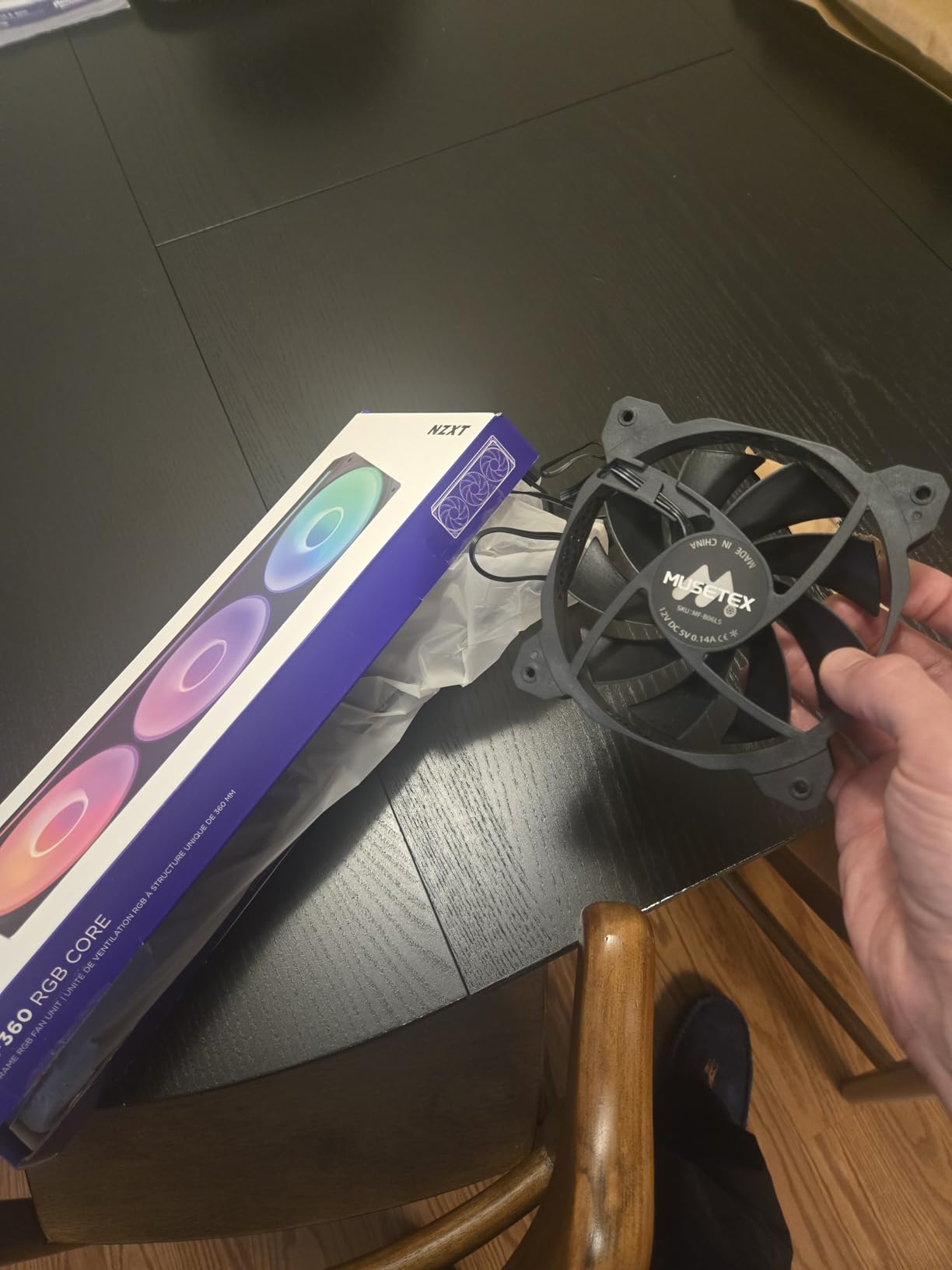 NZXT F360 RGB Core - 360mm Single-Frame RGB Fan Unit - Black customer photo 2