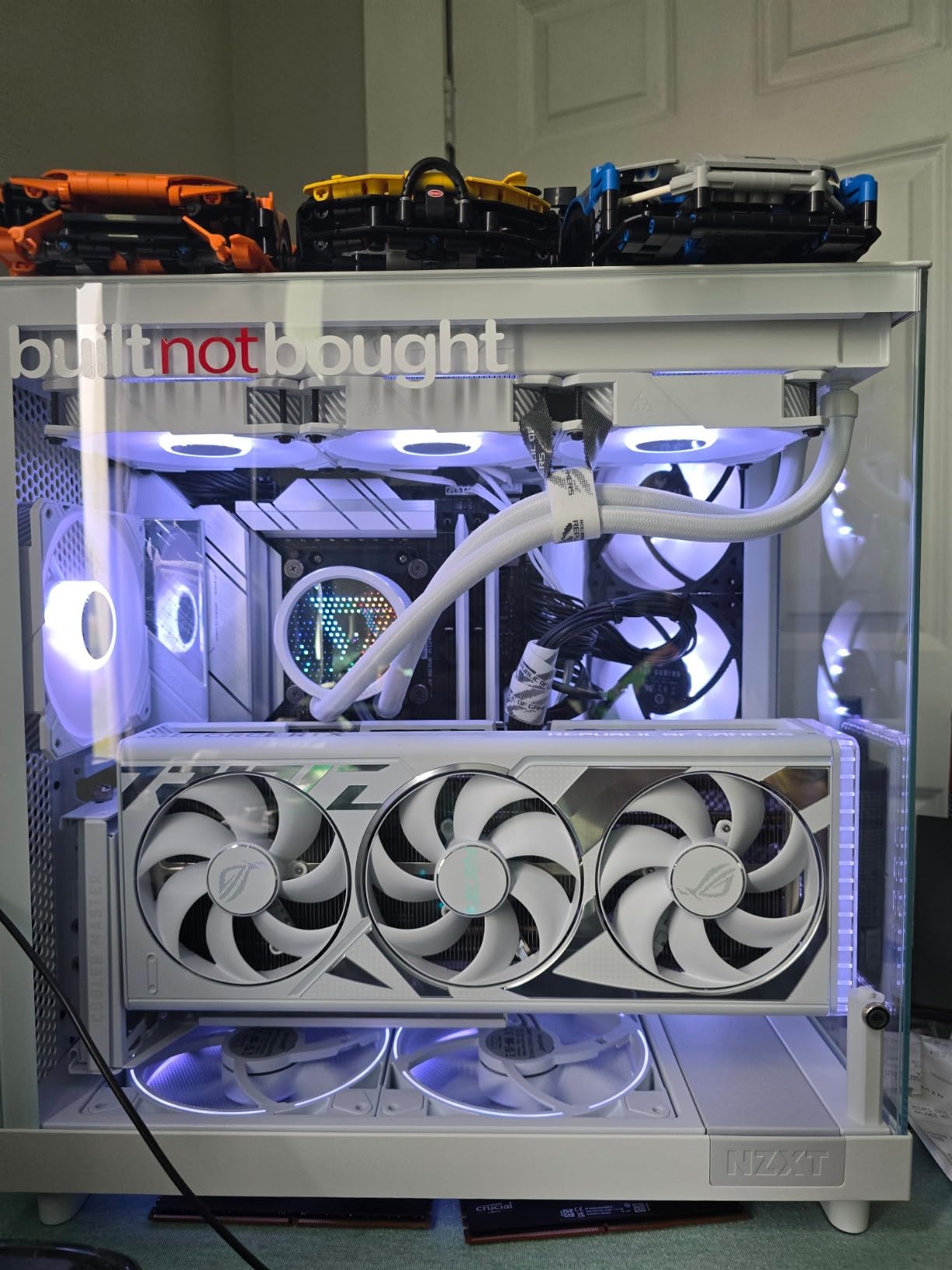 Crucial Pro 32GB DDR5 RAM Kit (2x16GB), CL36 6000MHz, Overclocking Desktop Gaming Memory, Intel XMP 3.0 & AMD Expo Compatible, White - CP2K16G60C36U5W customer photo 1