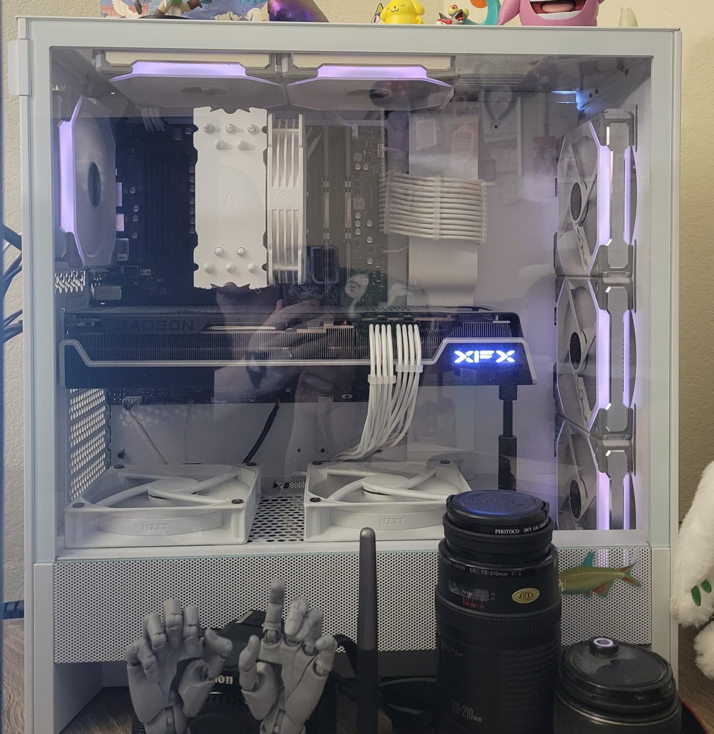 NZXT H5 Flow - Compact ATX Mid-Tower PC Case - White customer photo 1