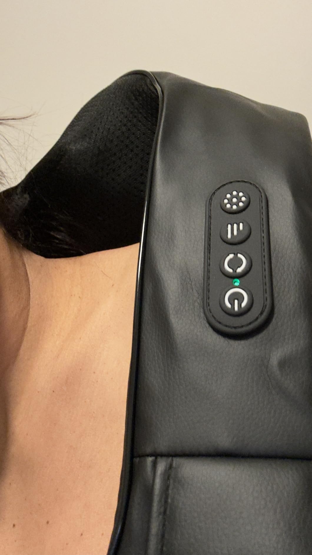 Cordless Shiatsu Neck and Shoulder Massager, Back Massager with Heat ,Massage Deeper Tissue 4D Kneading Massage for Shoulder, Neck and Back, Use at Home, Office, Car - Gifts for Fathers Day Dad Gift customer photo 2