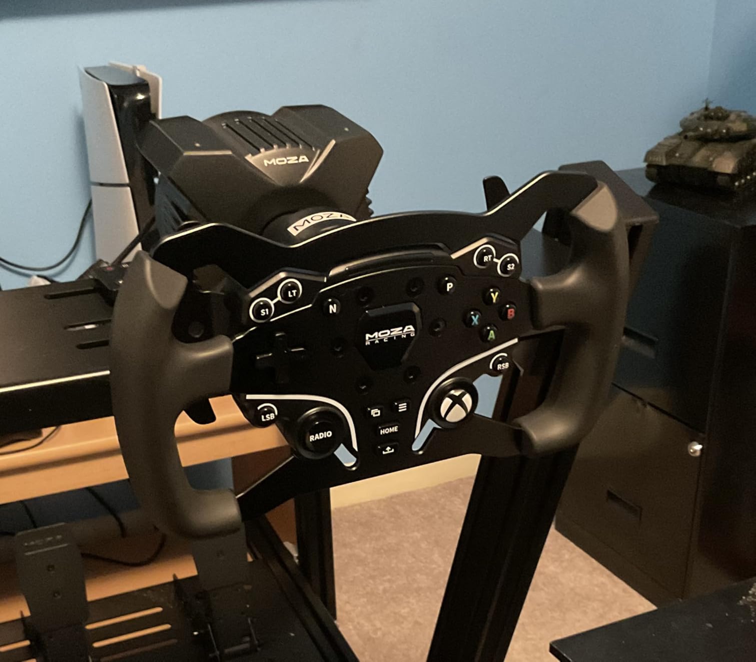 MOZA R3 Racing Wheel and Pedals Bundle Kit for Xbox & PC customer photo 2