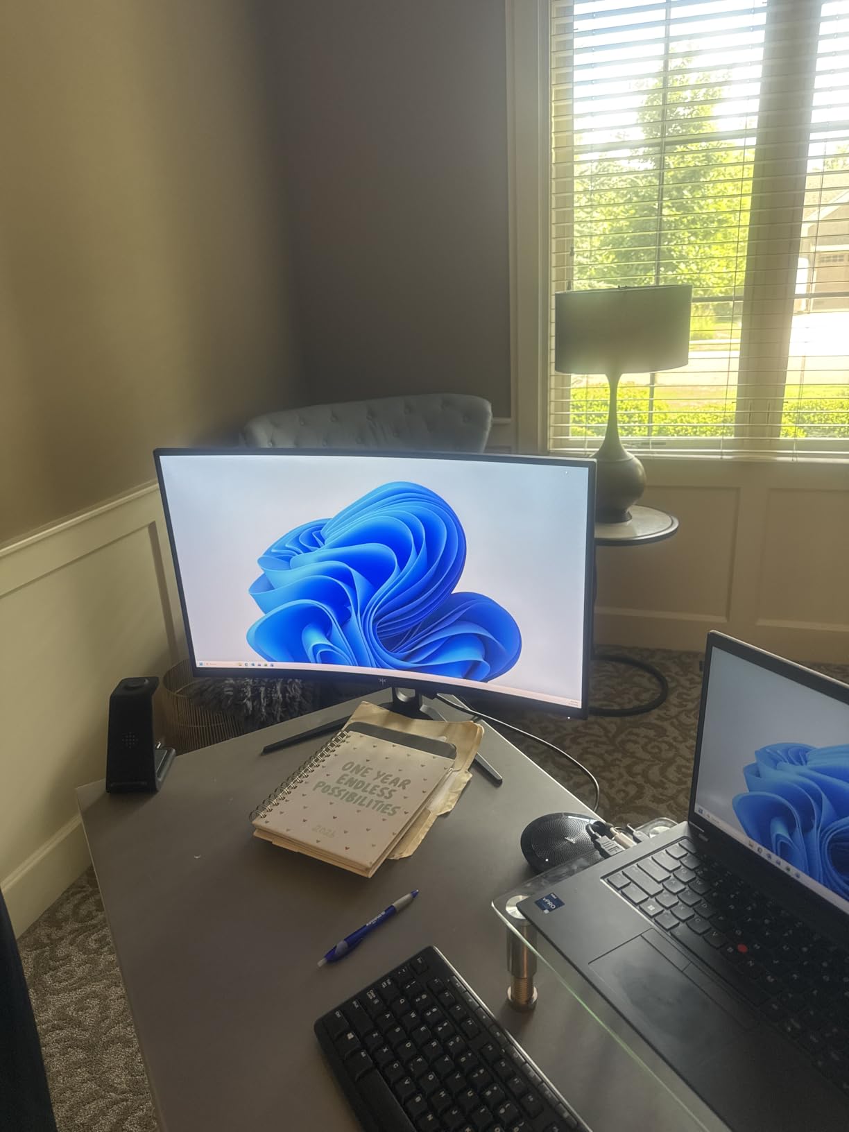 KTC 32 Inch 240Hz Curved Gaming Monitor, 2K 1440P Computer PC Monitor 1000R customer photo 1