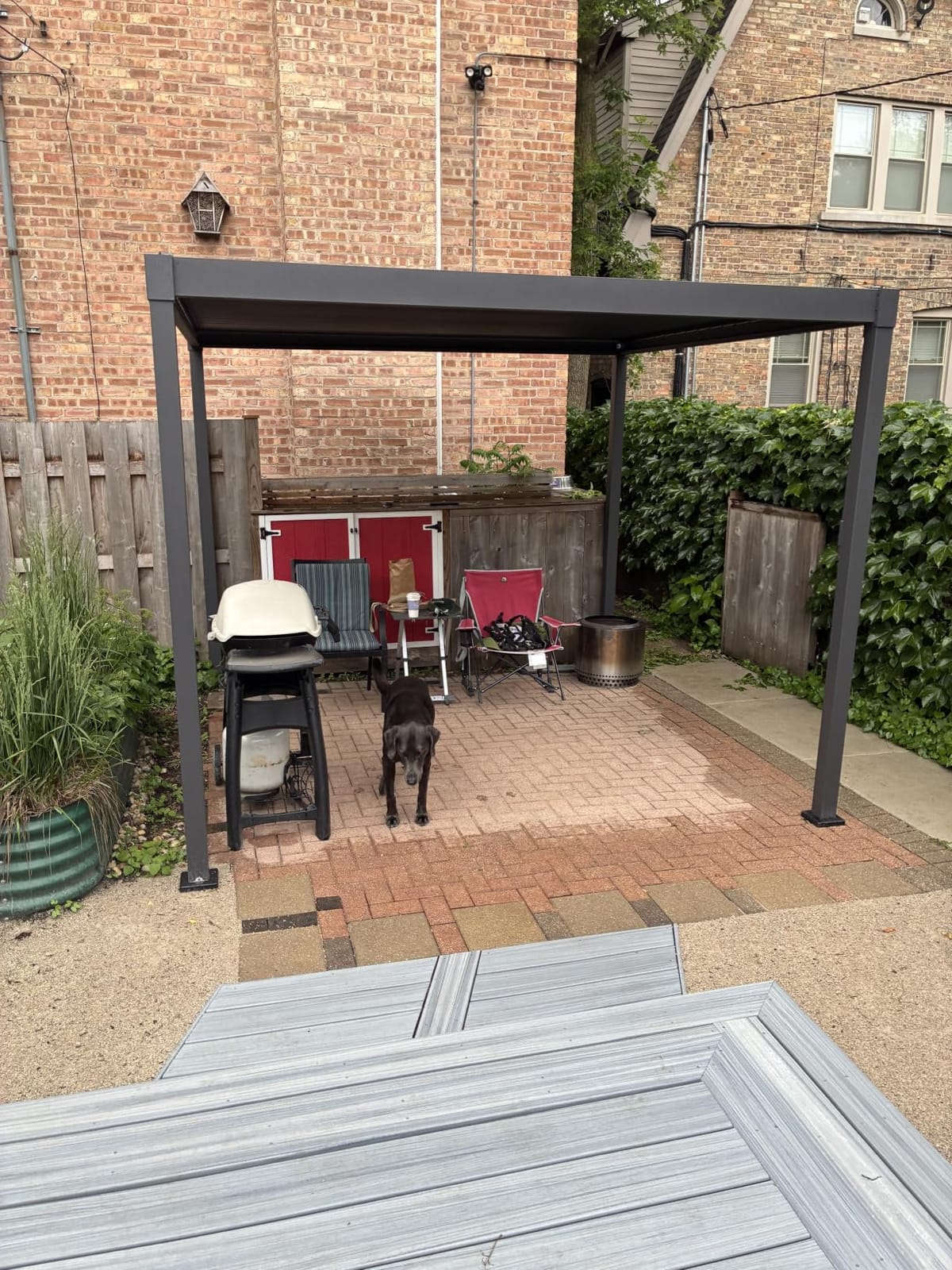 MIRADOR 80S Louvered Pergola 10' x 12', Modern Style with Adjustable Louvers and Integrated Drainage System for Deck Garden Yard, Easy Installation, Charcoal customer photo 2