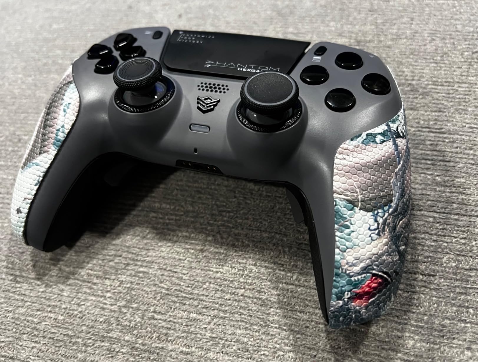 HEXGAMING PHANTOM Wireless Controller Compatible with ps5, Shadow Gray customer photo 2