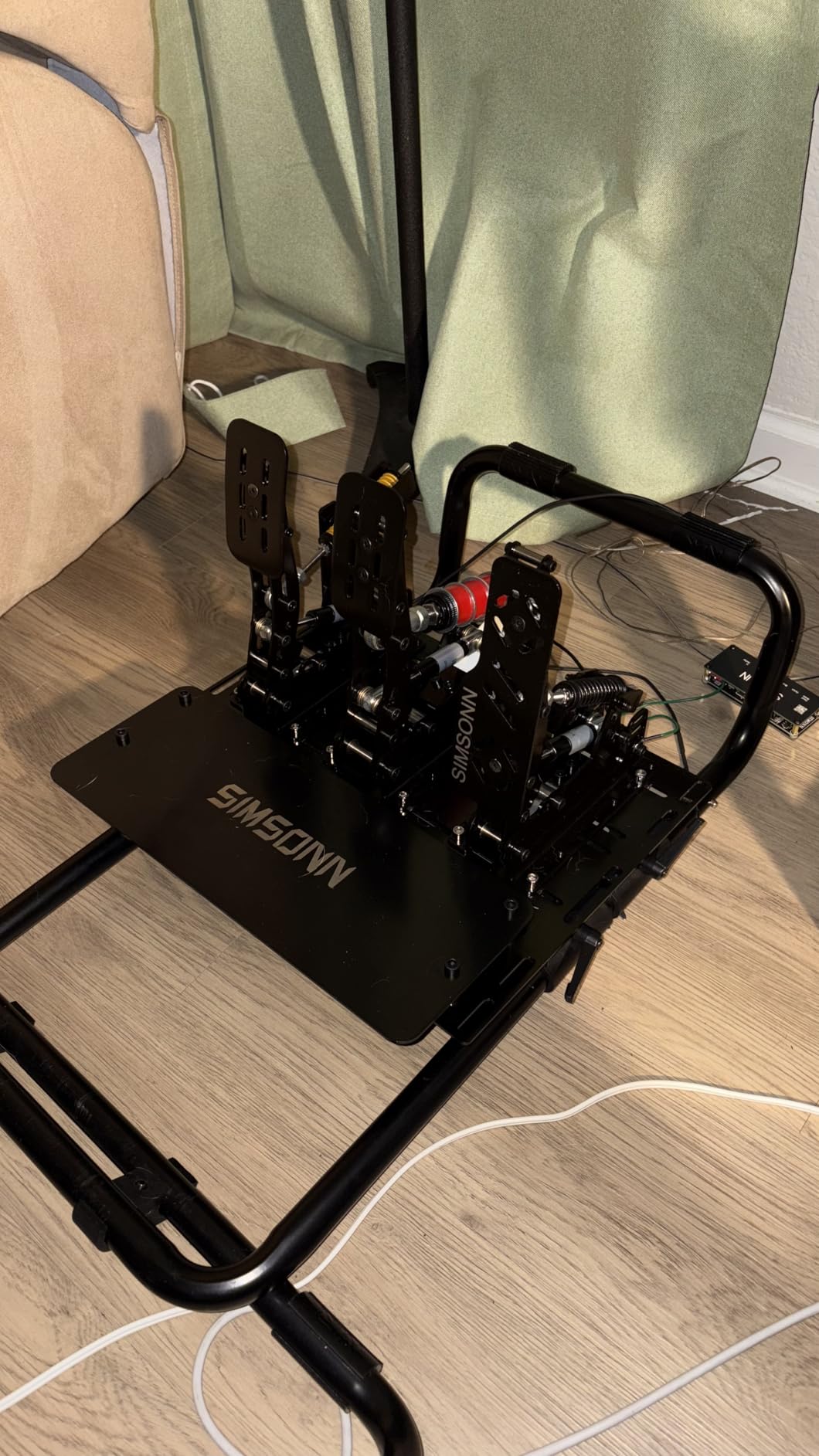 SIMSONN PRO Plus Pedals for PC Racing Simulator - Hydraulic Pedals with Pressure Sensor Load Cell (Black P3-H3-Plate) customer photo 1
