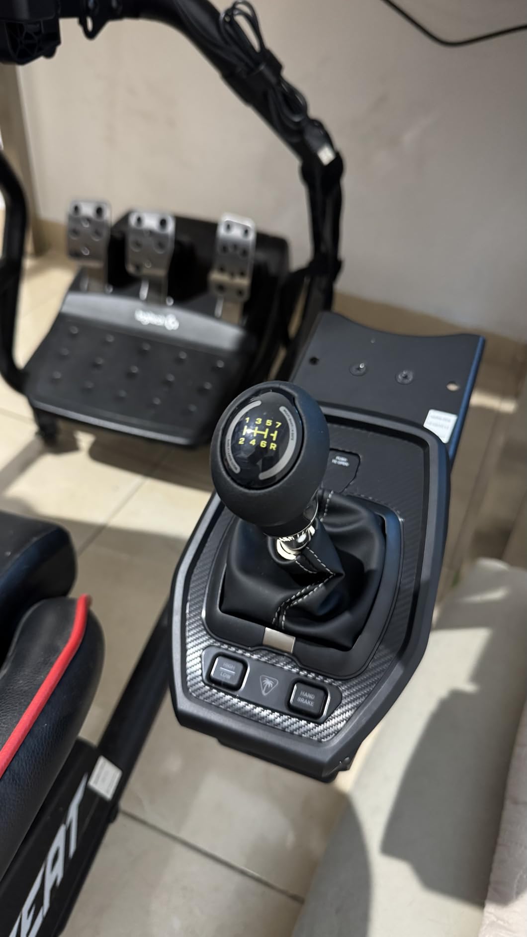 Turtle Beach VelocityOne Multi-Shift Sim Racing Shifter, Handbrake Xbox, PC customer photo 2