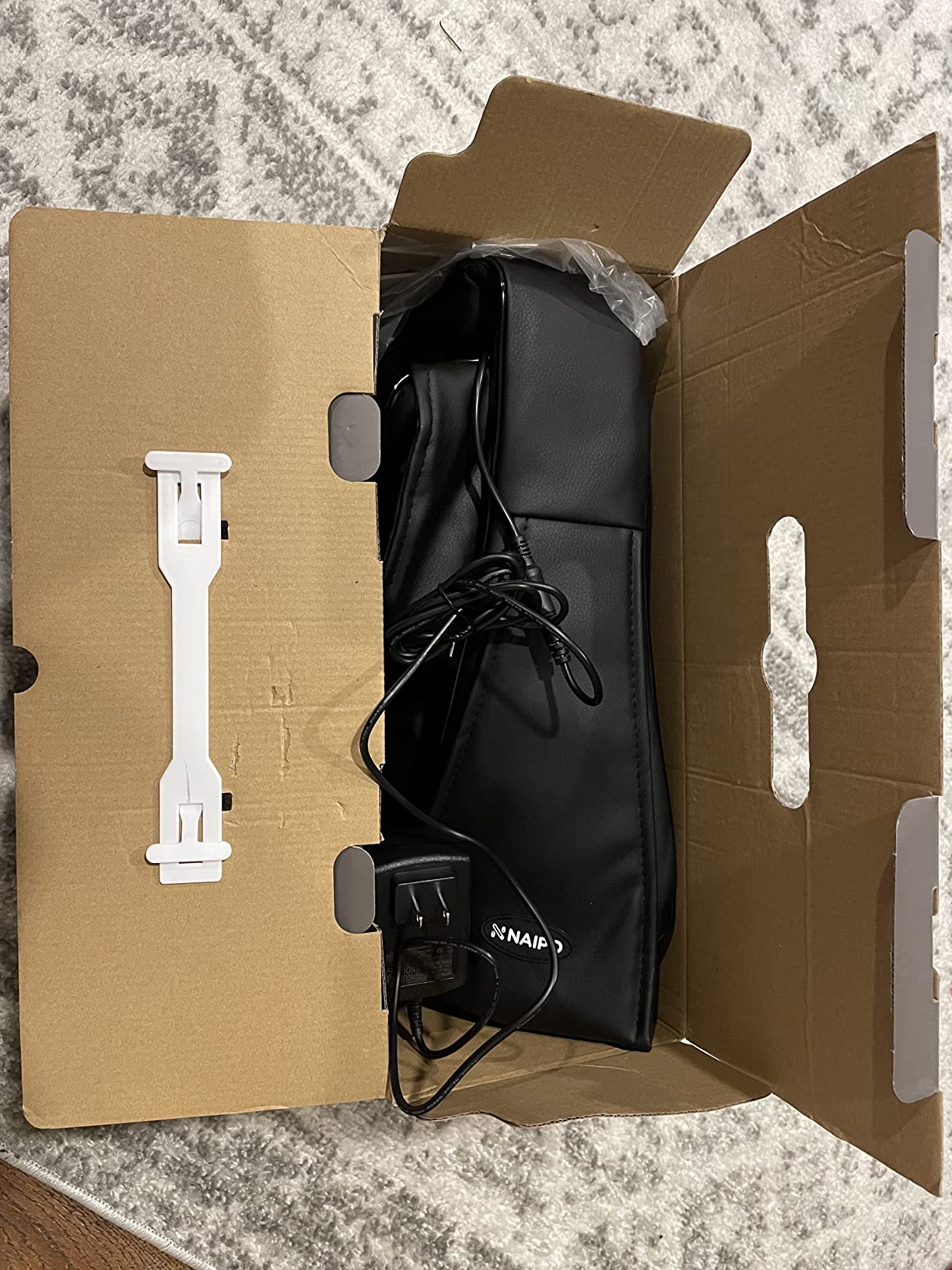 Cordless Neck and Shoulder Massager for Pain Relief Deep Tissue with Heat customer photo 2
