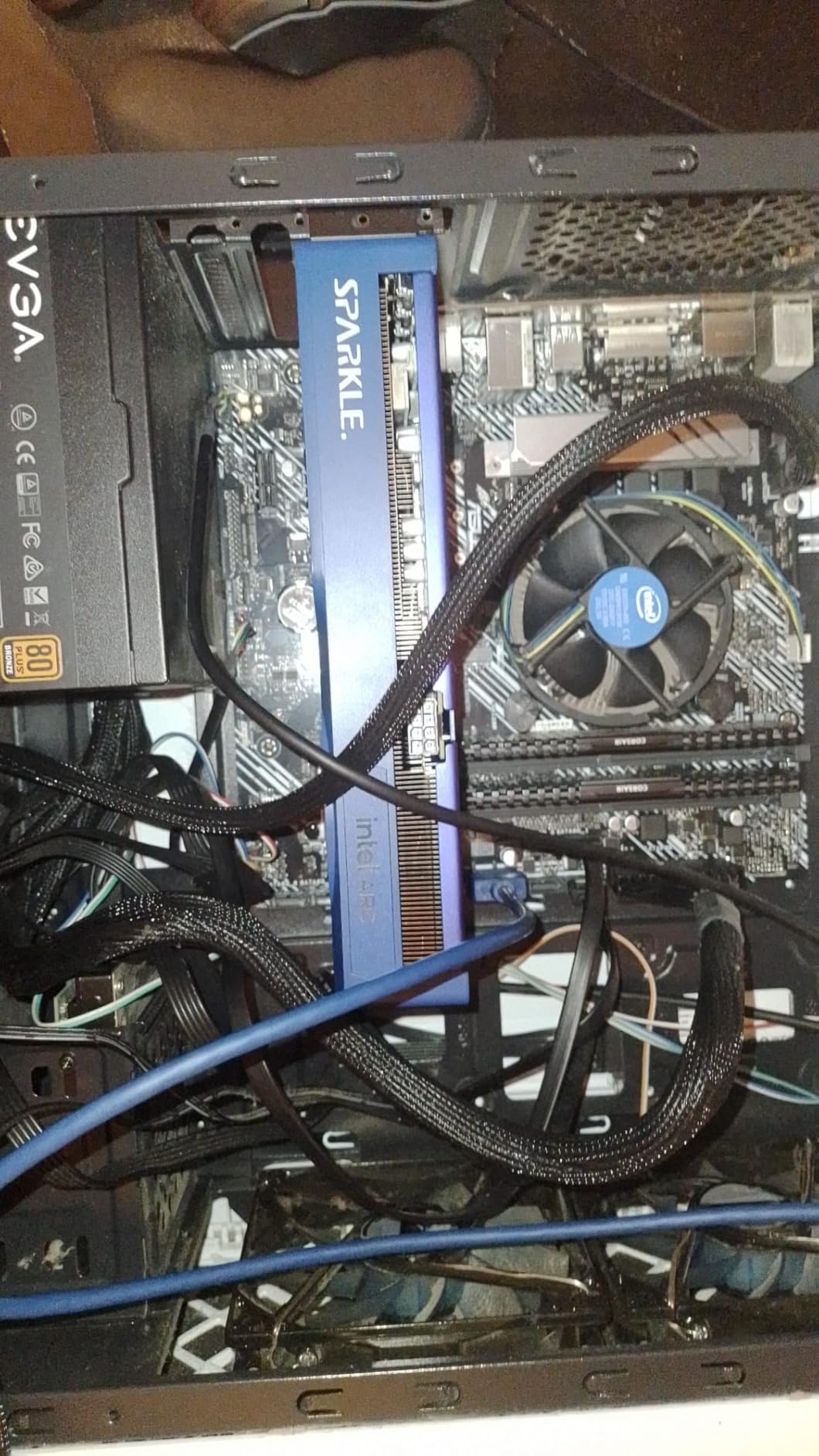 Sparkle Intel Arc B570 Guardian OC Graphics Card, 10GB GDDR6, Torn Cooling 2.0, Axial Fan, Breathing Light, Metal Backplate, SB570G-10GOC customer photo 2