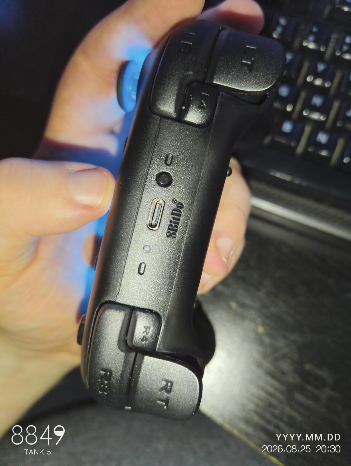 8Bitdo Ultimate 2 Wireless Controller for PC, Apple, Steam & Android, Black customer photo 2