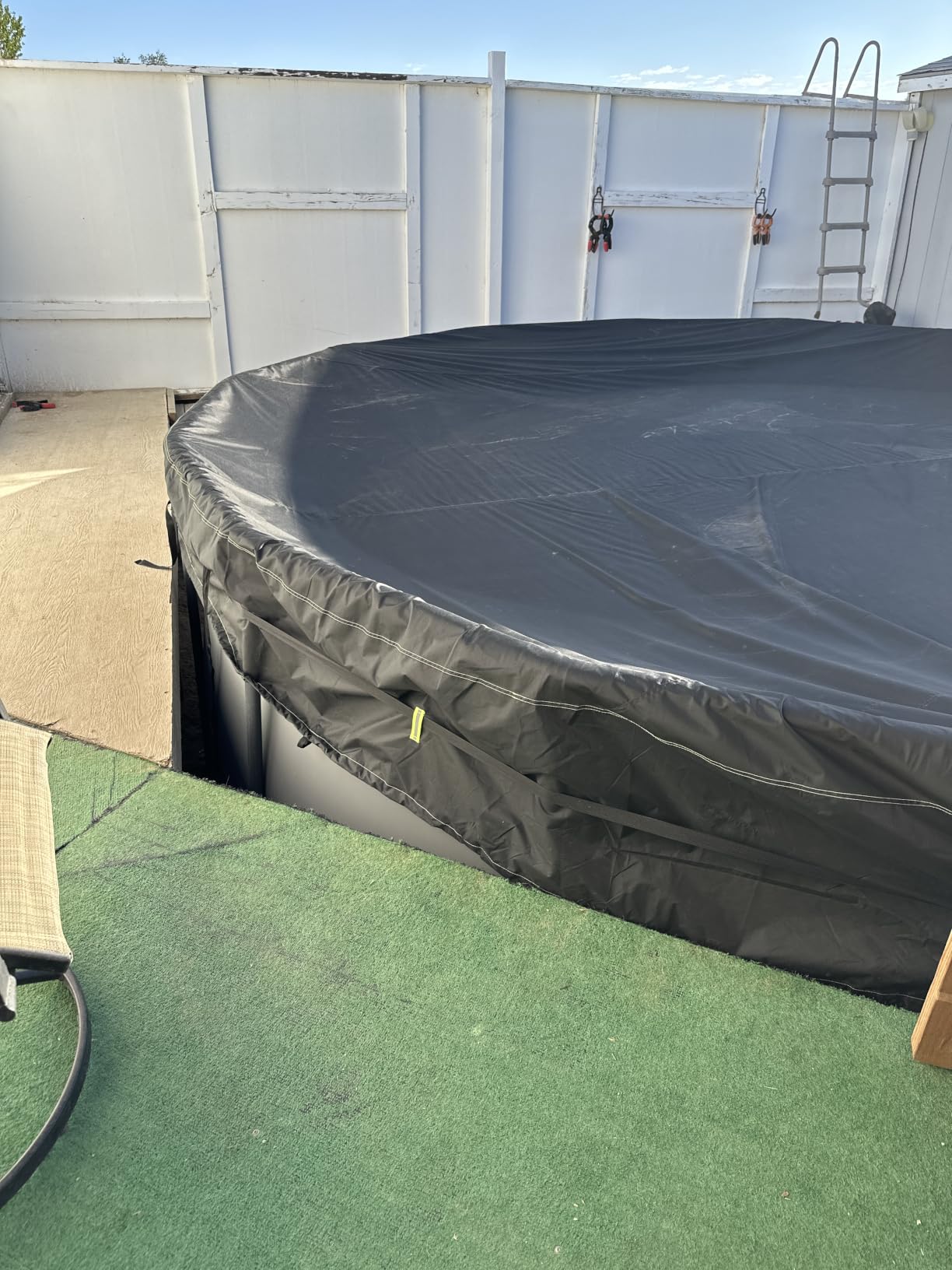 UIRWAY 500D Winter Pool Cover 18FT Round [Upgraded Heavy Duty Thick Fabric] customer photo 1
