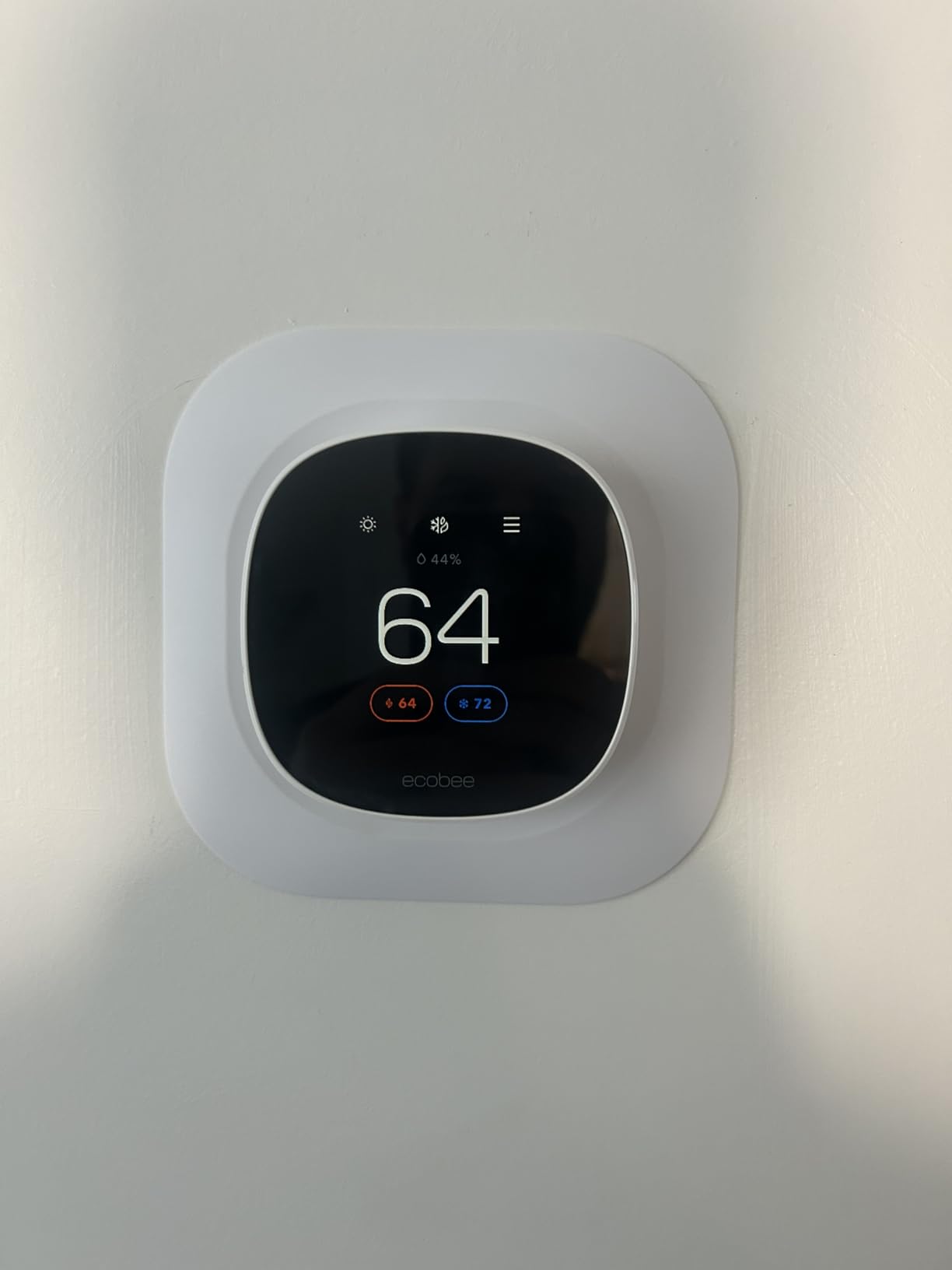 ecobee Smart Thermostat Essential - WiFi Thermostat, Energy Star Certified customer photo 1