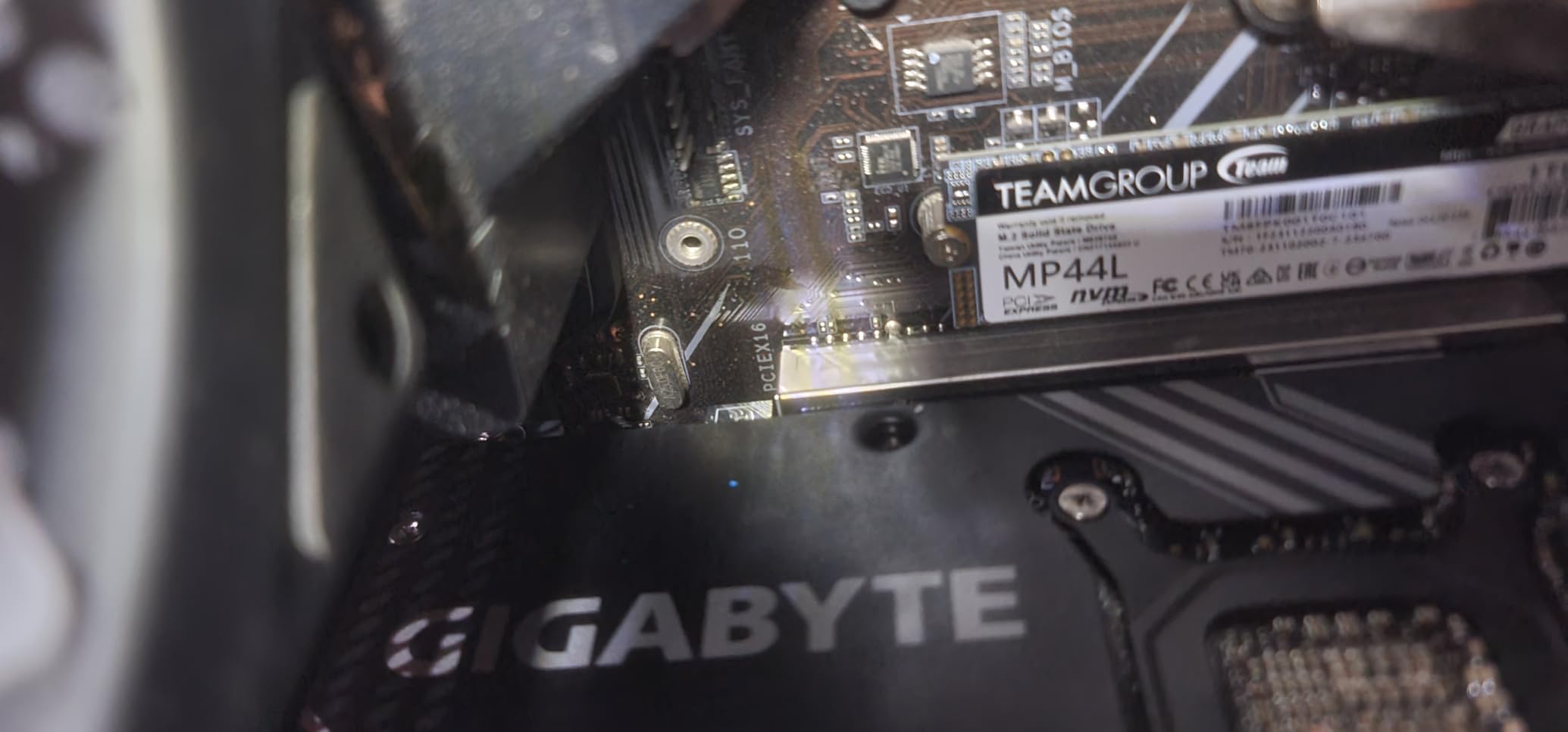 Gigabyte GeForce RTX 5070 WINDFORCE OC SFF 12G Graphics Card - 12GB GDDR7, 192 Bit, PCI-E 5.0, 2542 MHz Core Clock, 3 x DP 2.1a, 1 x HDMI 2.1b, NVIDIA DLSS 4, GV-N5070WF3OC-12GD customer photo 2
