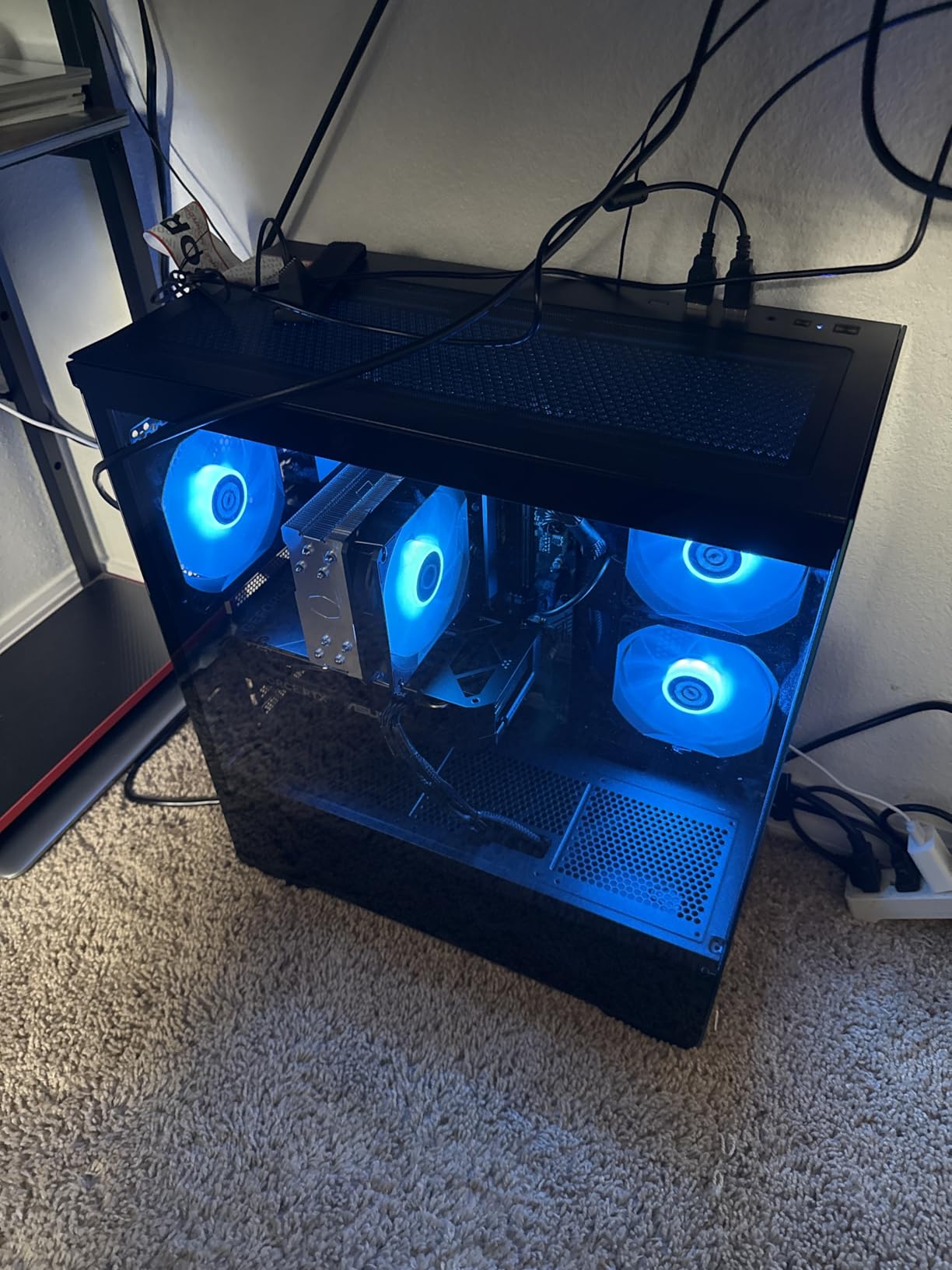 CyberPowerPC Gaming PC, Intel Core i5-14400F, GeForce RTX 5060 8GB customer photo 2