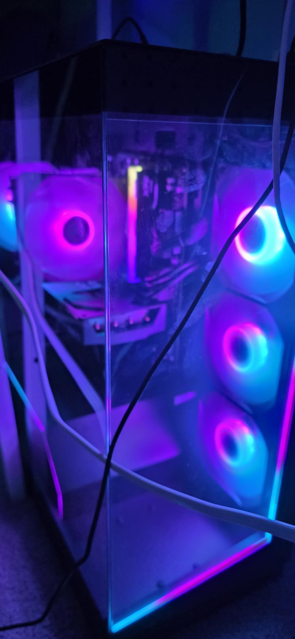 CyberPowerPC Gaming PC, AMD Ryzen 7 8700F, GeForce RTX 5060 Ti 8GB customer photo 1