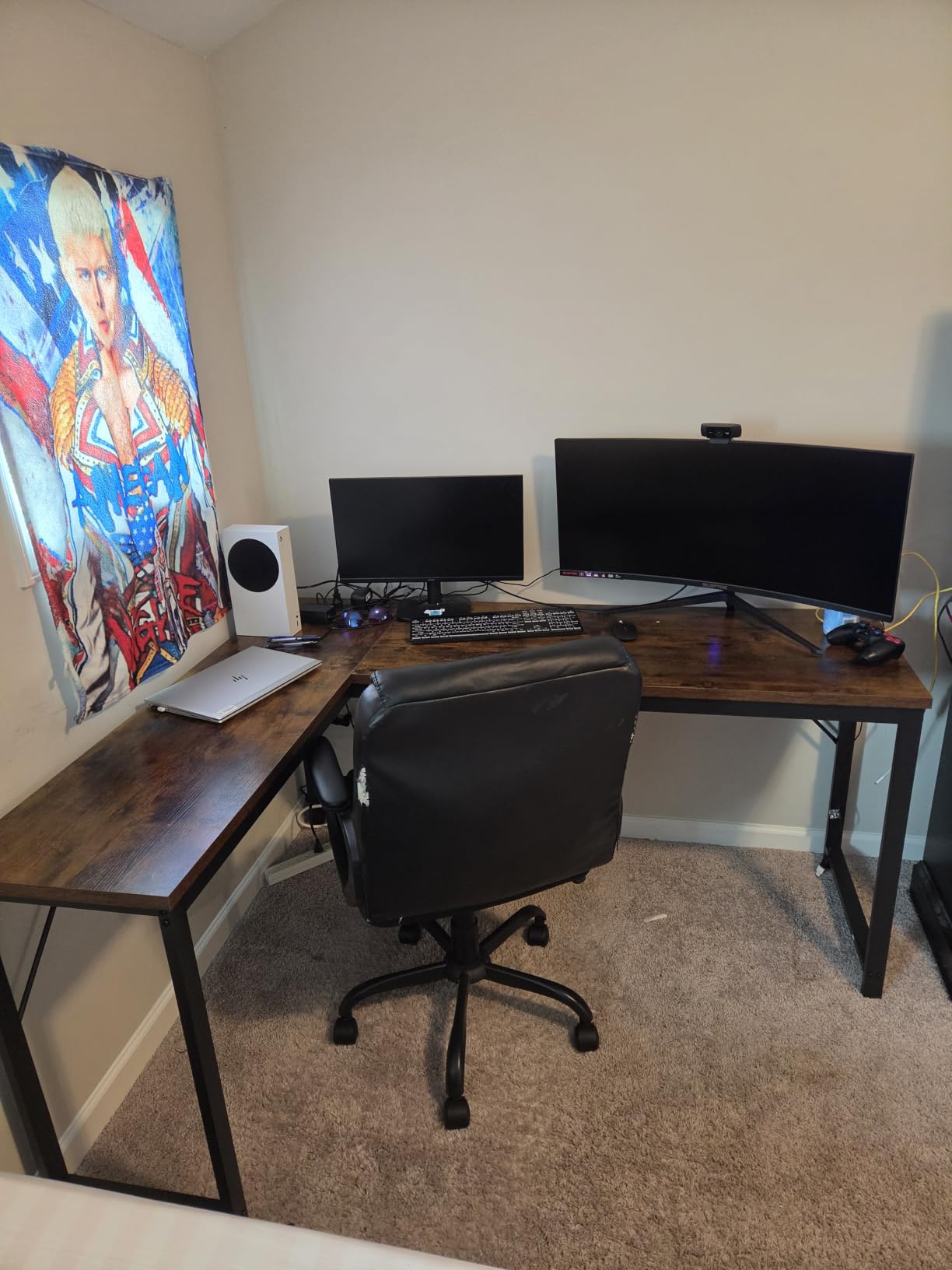 Huuger 63 Inch L Shaped Desk with Power Outlets & 0.95 Inch Thicker Desktop customer photo 1