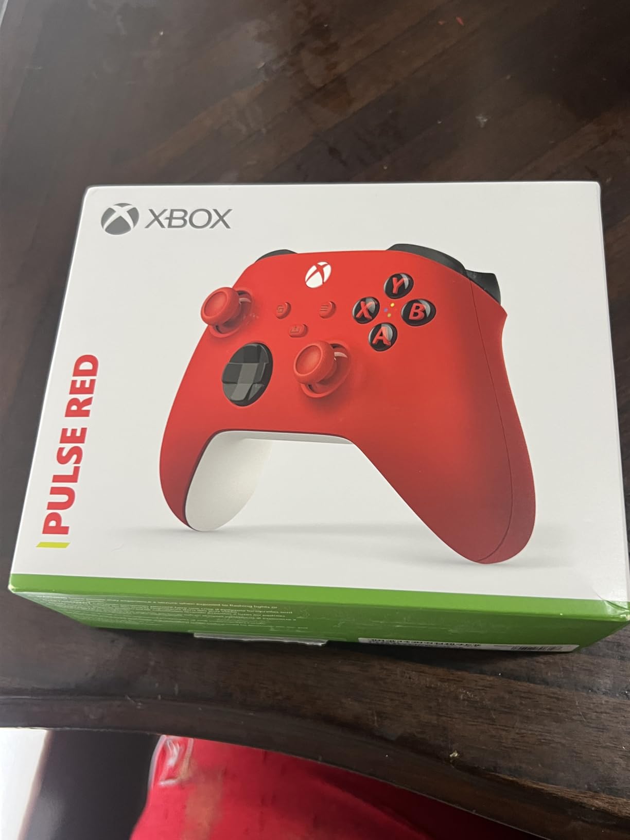 XBOX Wireless Gaming Controller | Pulse Red | Consoles, PCs, TVs, mobile, and more | Textured Grip | Wireless, Bluetooth, USB-C Connectivity customer photo 1