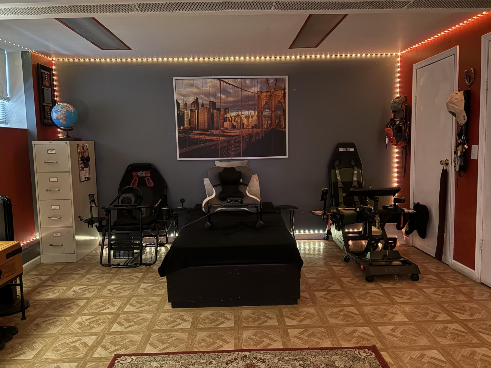 Thrustmaster T98 Ferrari 296 GTB - Racing Wheel and Pedal Set - PS5 & PC customer photo 1