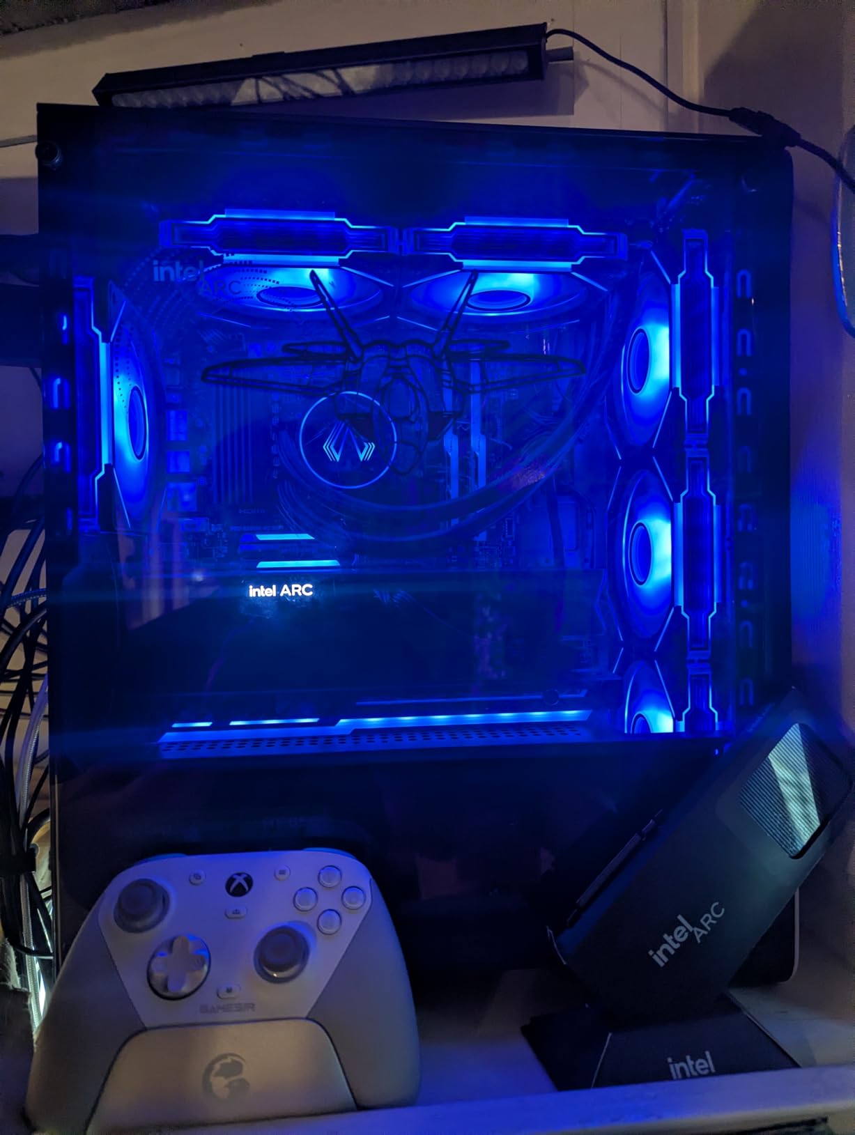 AsiaHorse Amici 140mm ARGB PC Case Fan, HDB Bearing Fan with ARGB Lighting, Fan Speeds Up to 2000 RPM, Compatible with Motherboard Aura SYNC (Enhances PC Case Aesthetics) customer photo 1