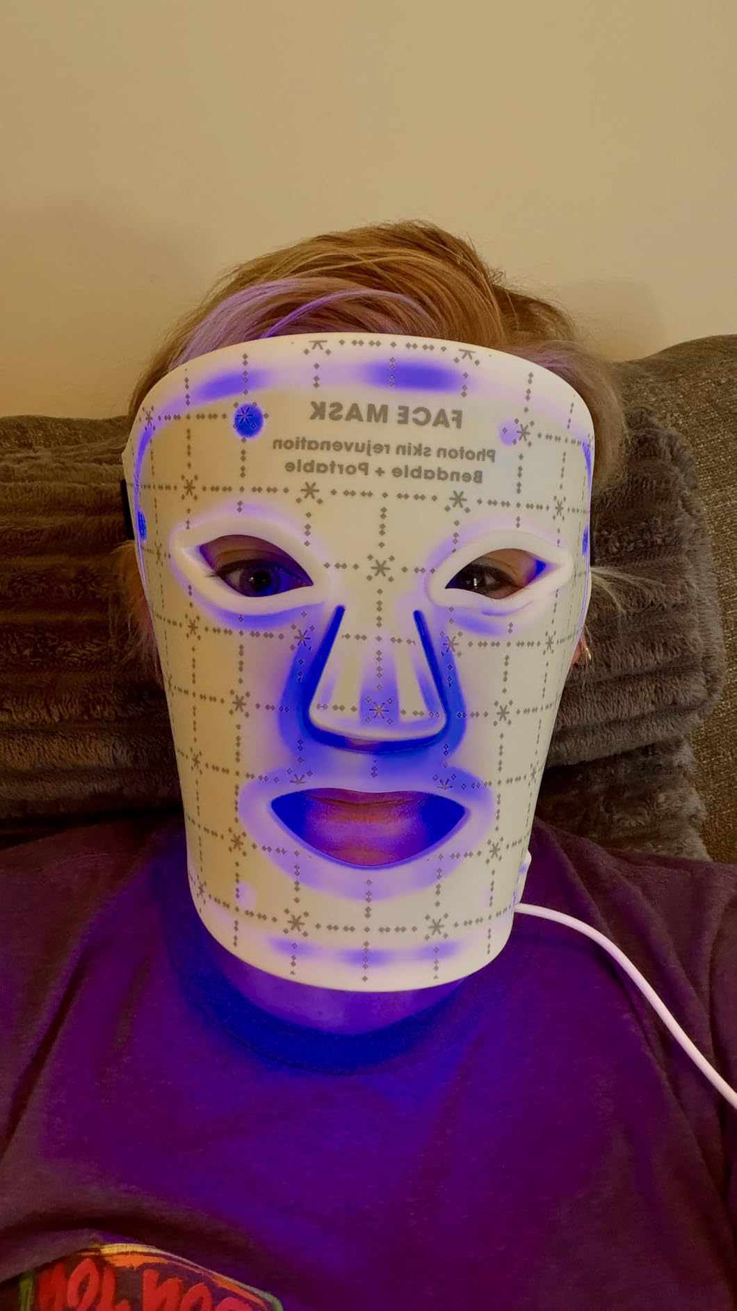 FDA-Cleared LED Light Therapy Mask, 7-Color Red Light Therapy for Face Anti-Aging, Wrinkle Reduction & Acne, Rechargeable Soft Silicone Home Skincare Device customer photo 2