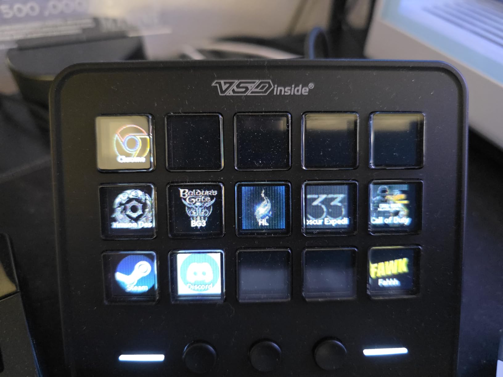 VSD M18 Macro Pad Programmable Keypad, Stream Controller Streaming Deck, Customizable LCD keys, Gaming shortcut keyboard, USB sound board, Trigger actions in OBS, Twitch, YouTube, Works with PC Mac customer photo 2