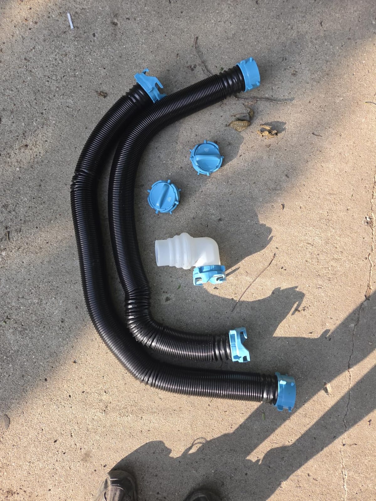 Amazon Basics RV Sewer Hose Kit, 15 ft, Black customer photo 2