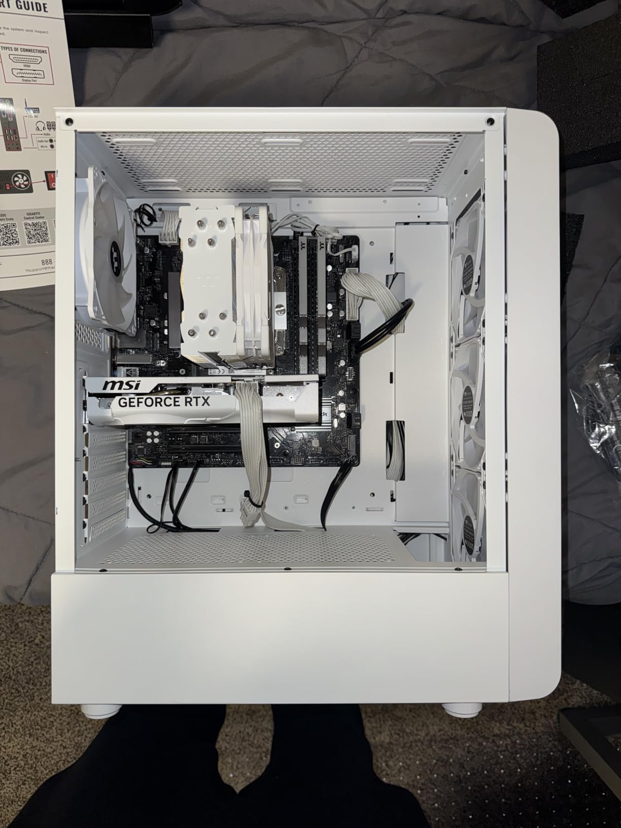 Thermaltake LCGS Quartz i1460 Gaming Desktop (Intel Core™ i5-14400F, ToughRam DDR4 3600Mhz 16GB RGB Memory, NVIDIA GeForce® RTX 5060, 1TB NVMe M.2, WiFi, Windows 11) S2QT-B760-560-LCS customer photo 1