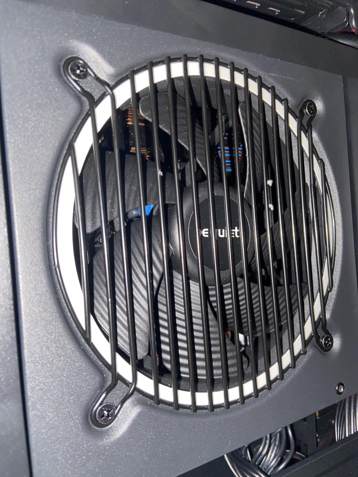 be quiet! Pure Power 13 M 850W, ATX 3.1, Fully Modular PSU, 80+ Gold customer photo 1