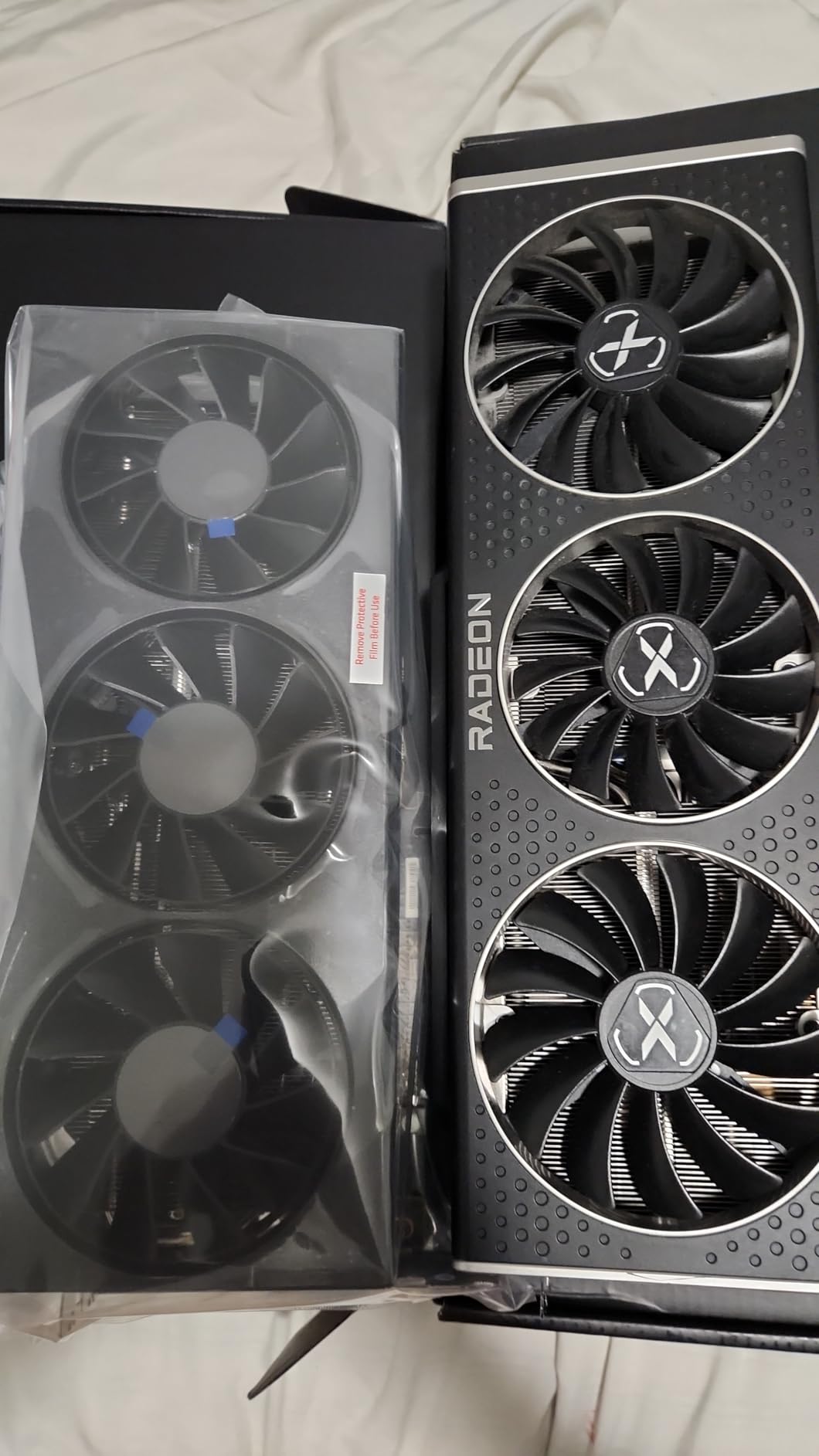 XFX Swift AMD Radeon RX 9070 OC Triple 90mm Fan Gaming Edition with 16GB GDDR6 HDMI 3xDP, RDNA 4 RX-97SWFT3B7, Graphics Card, Compatible with Desktop PCs customer photo 1